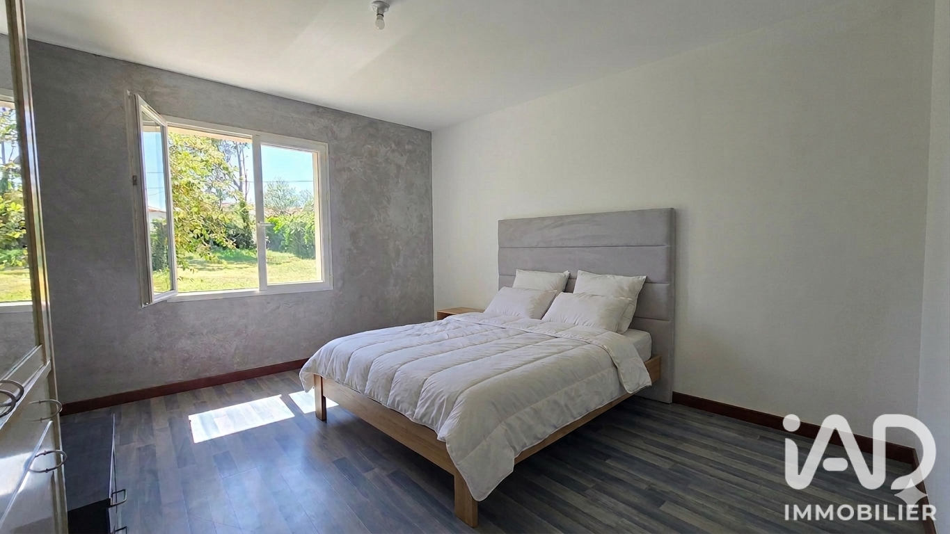 Vente maison à Saint-Rémy (79410) : maison traditionnelle 4 pièces 134 m² - 2103817 — 6