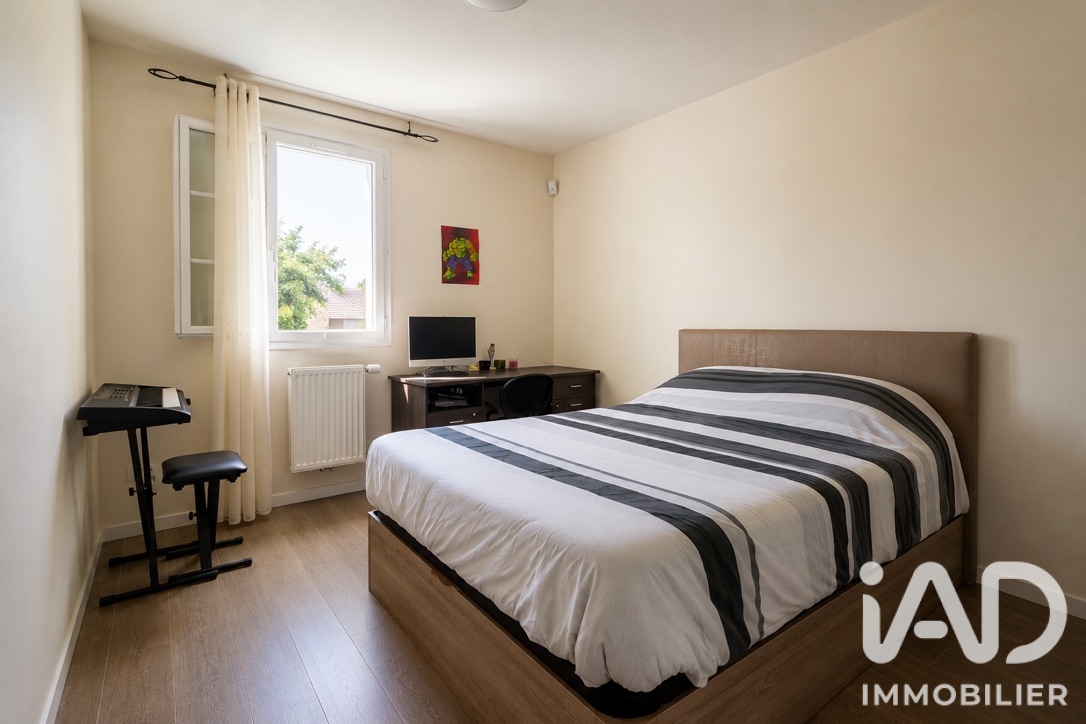 Vente maison à Champagne-sur-Oise (95660) : pavillon 6 pièces 120 m² - 2100847 — 9