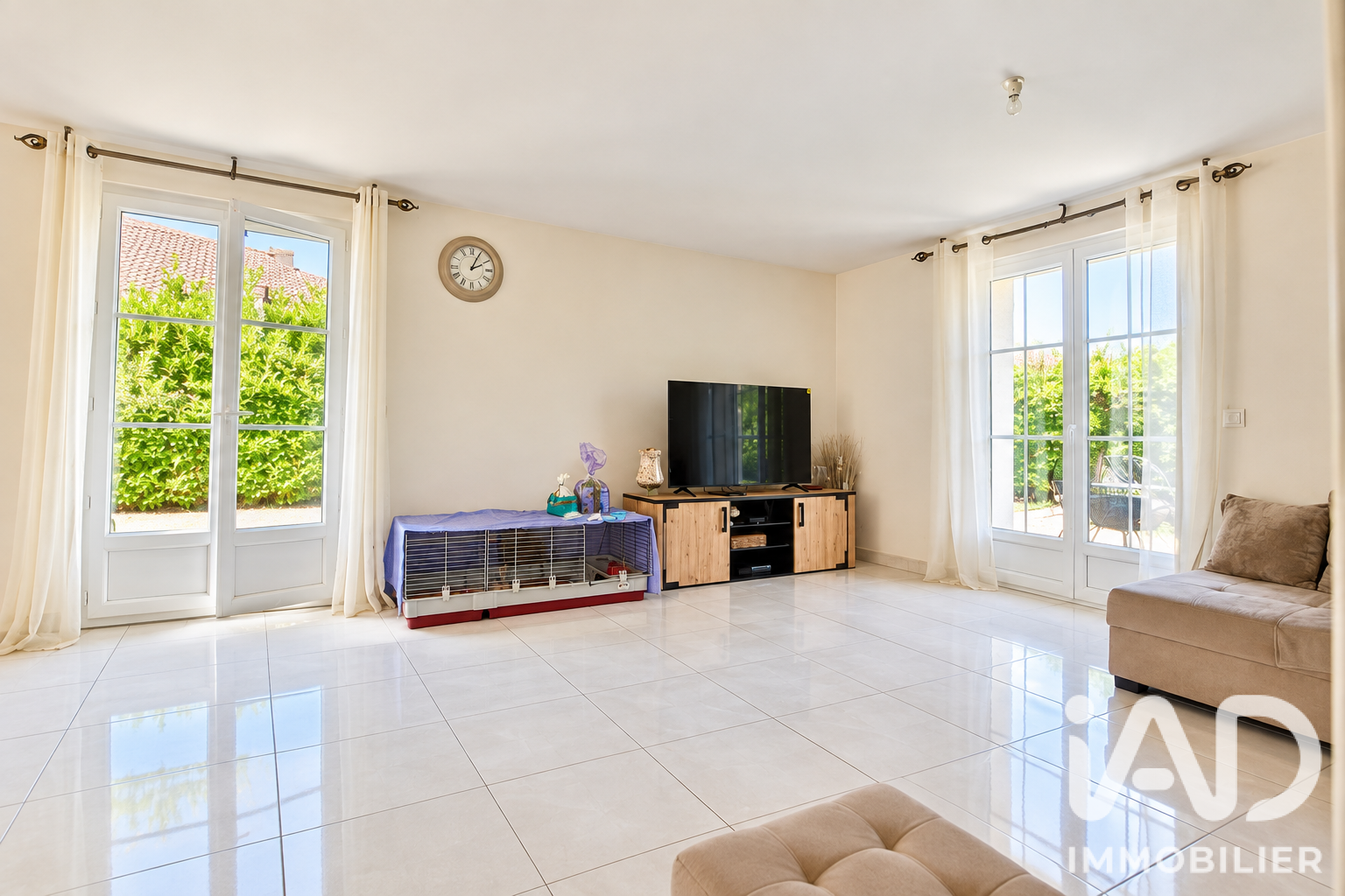 Vente maison à Champagne-sur-Oise (95660) : pavillon 6 pièces 120 m² - 2100847 — 4