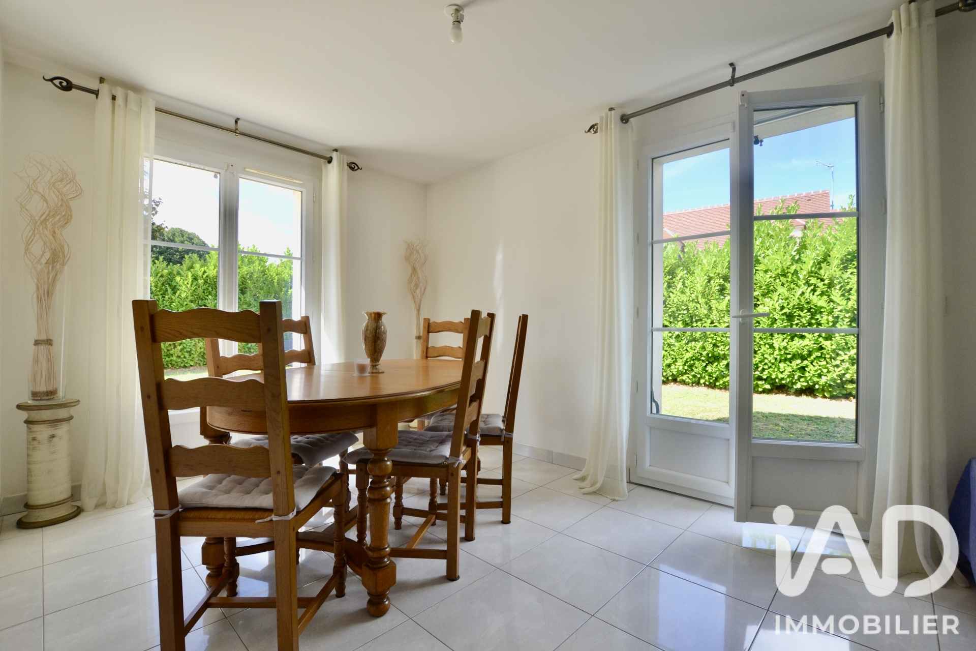 Vente maison à Champagne-sur-Oise (95660) : pavillon 6 pièces 120 m² - 2100847 — 5