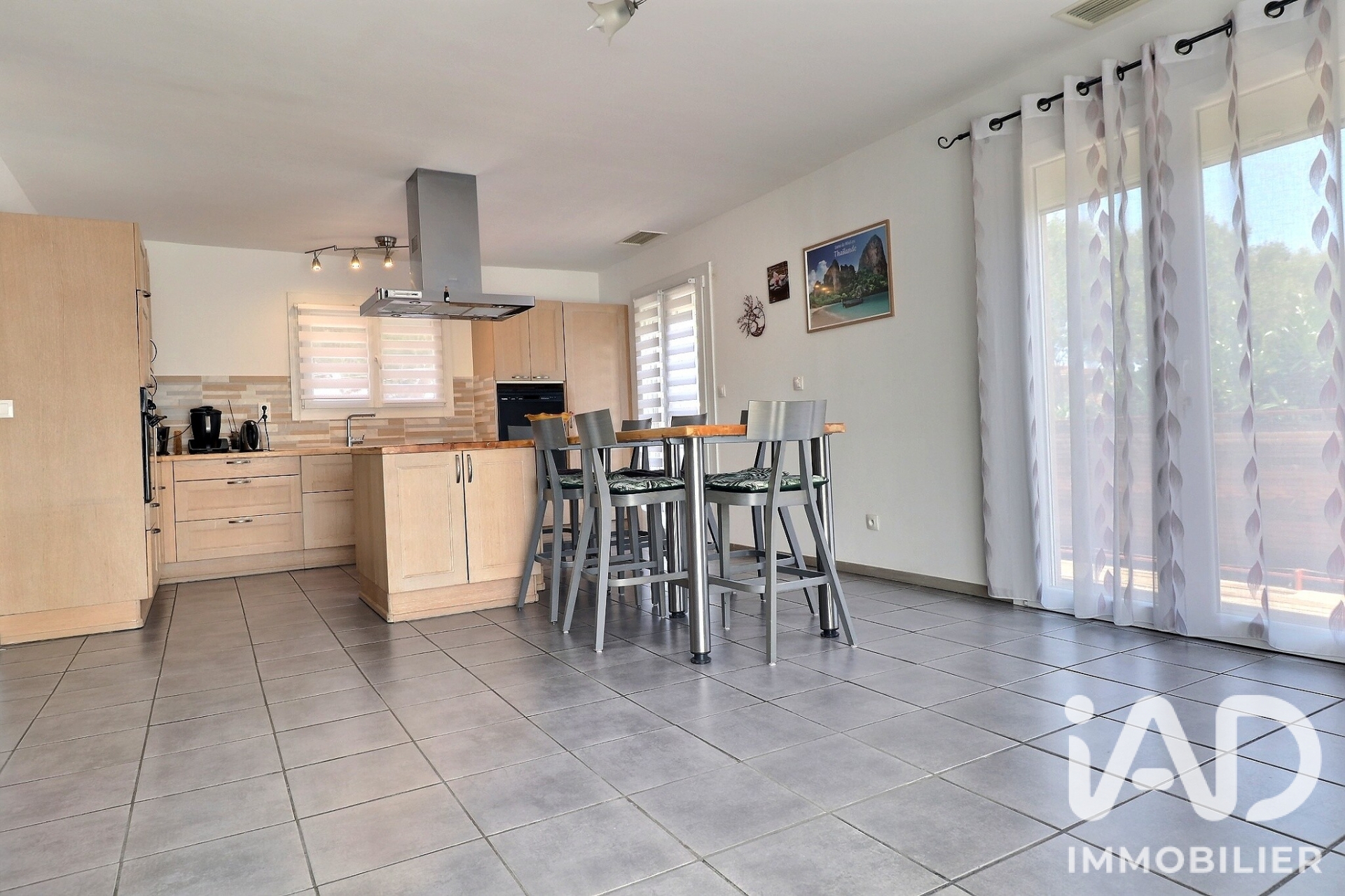 Vente maison à Sainte-Marie-la-Mer (66470) : maison traditionnelle 6 pièces 155 m² - 2081227 — 4