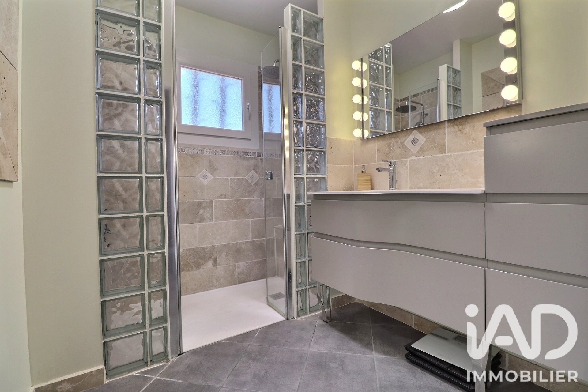 Vente maison à Sainte-Marie-la-Mer (66470) : maison traditionnelle 6 pièces 155 m² - 2081227 — 12