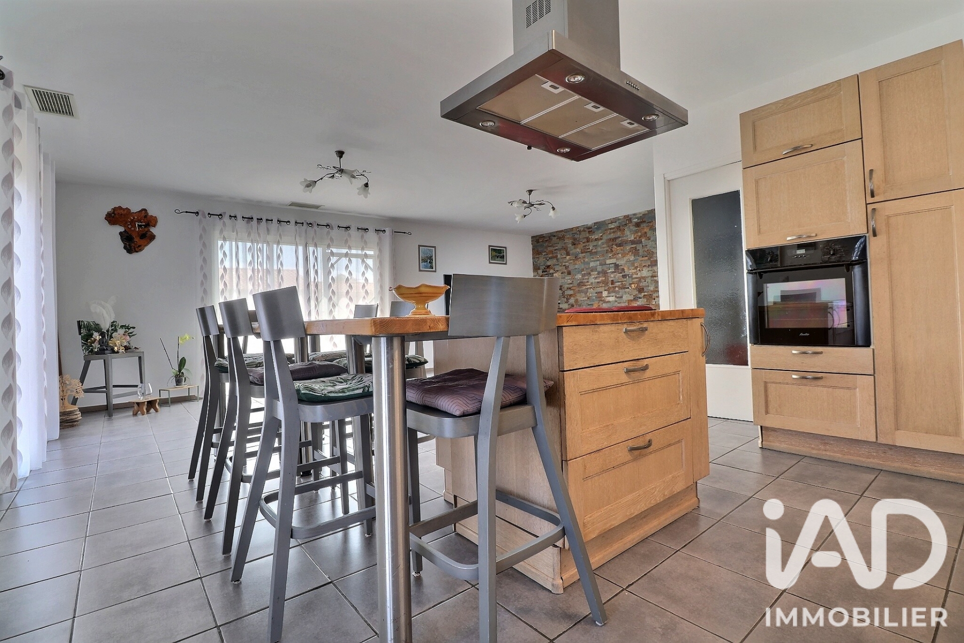 Vente maison à Sainte-Marie-la-Mer (66470) : maison traditionnelle 6 pièces 155 m² - 2081227 — 6