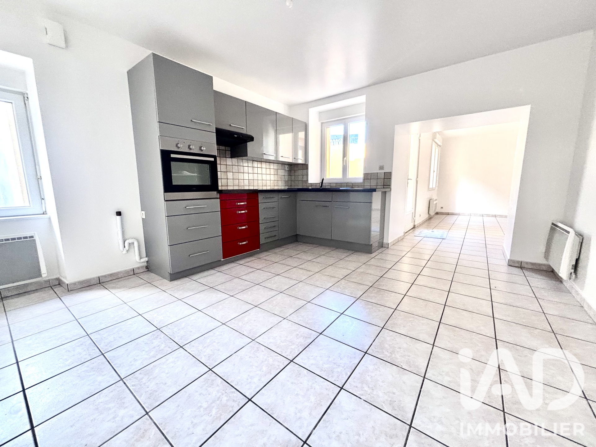 Maison à vendre à Plouguerneau — 184 000 € — IAD France
