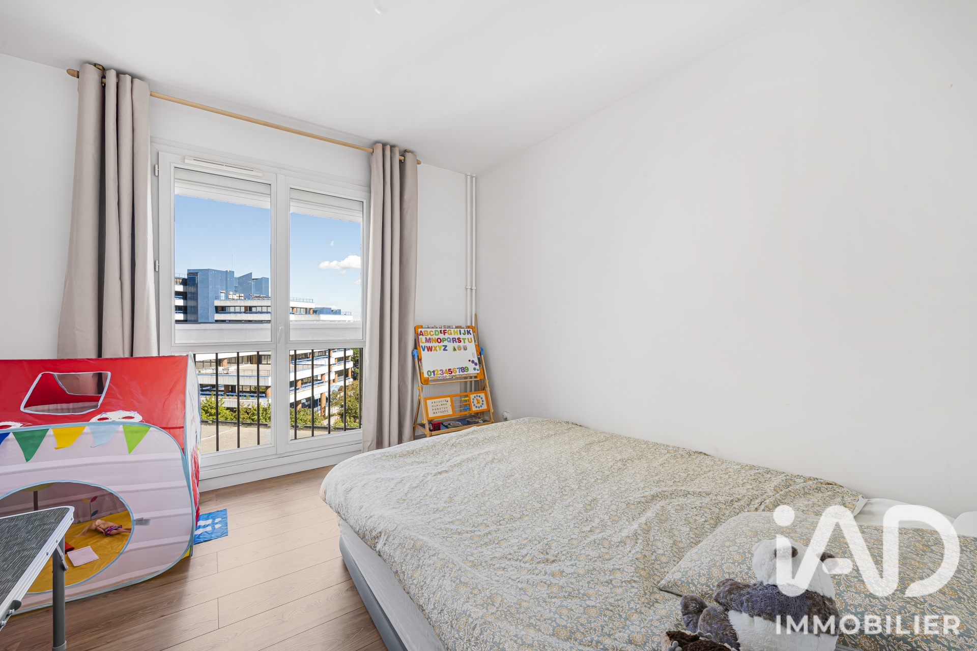 Vente appartement à Noisy-le-Grand (93160) : appartement 3 pièces 65 m² - 2096618 — 4