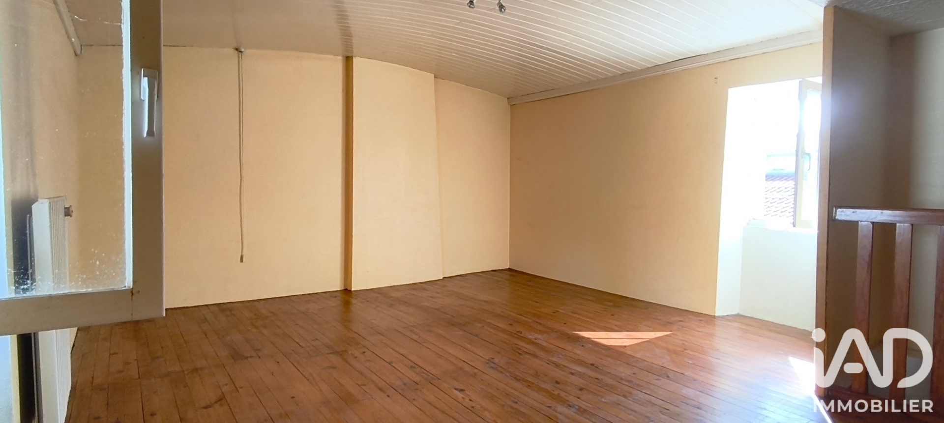 Vente maison à Nieul-sur-Mer (17137) : maison de village 4 pièces 96 m² - 2105113 — 8