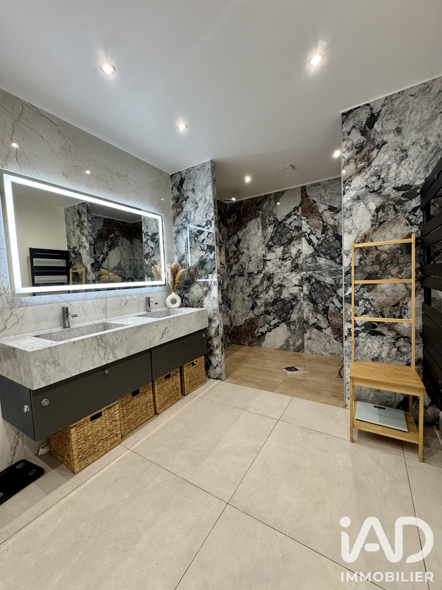 Vente maison à Claye-Souilly (77410) : maison 6 pièces 144 m² - 2109721 — 10