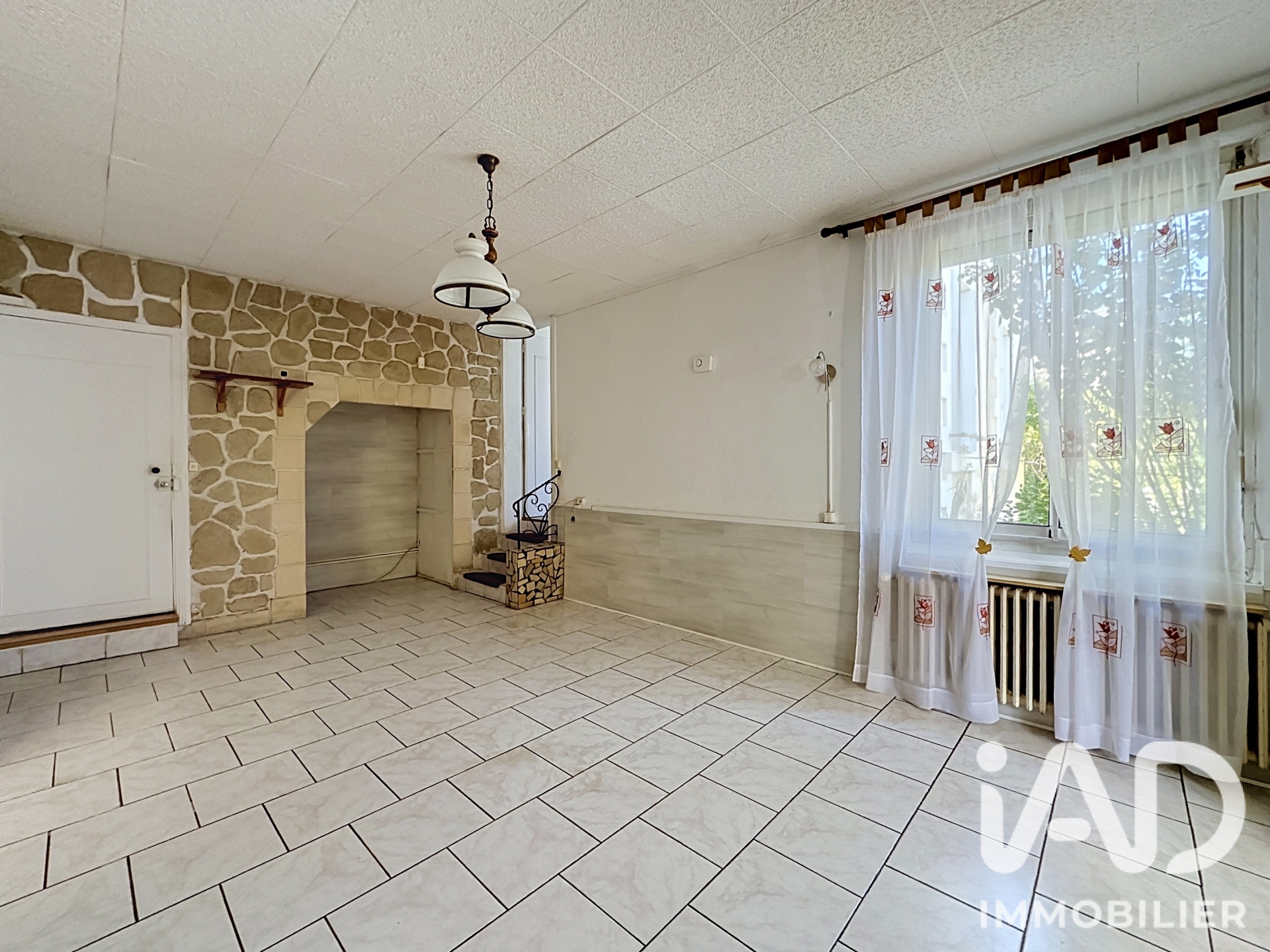 Vente maison à Thouars (79100) : maison 5 pièces 92 m² - 2101955 — 4