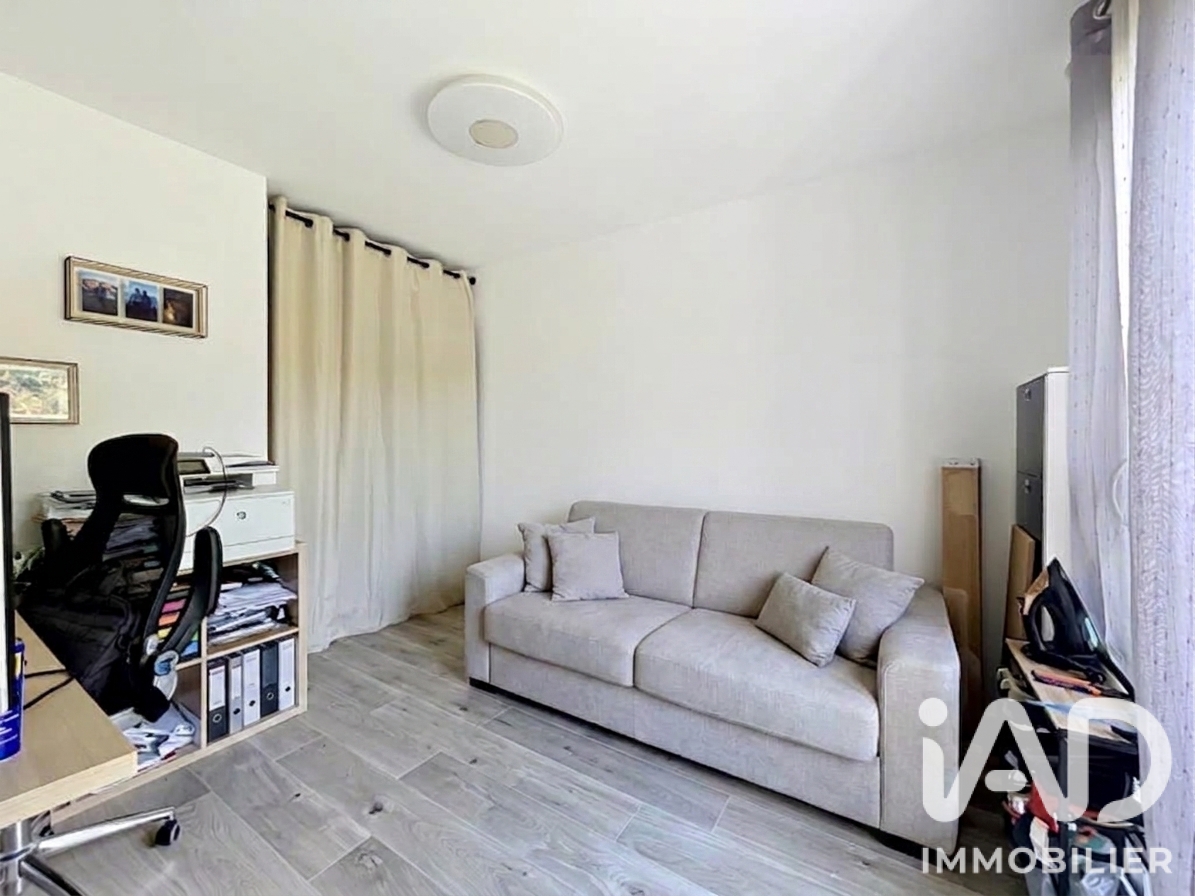 Vente maison à Liverdy-en-Brie (77220) : maison 6 pièces 136 m² - 2103018 — 8