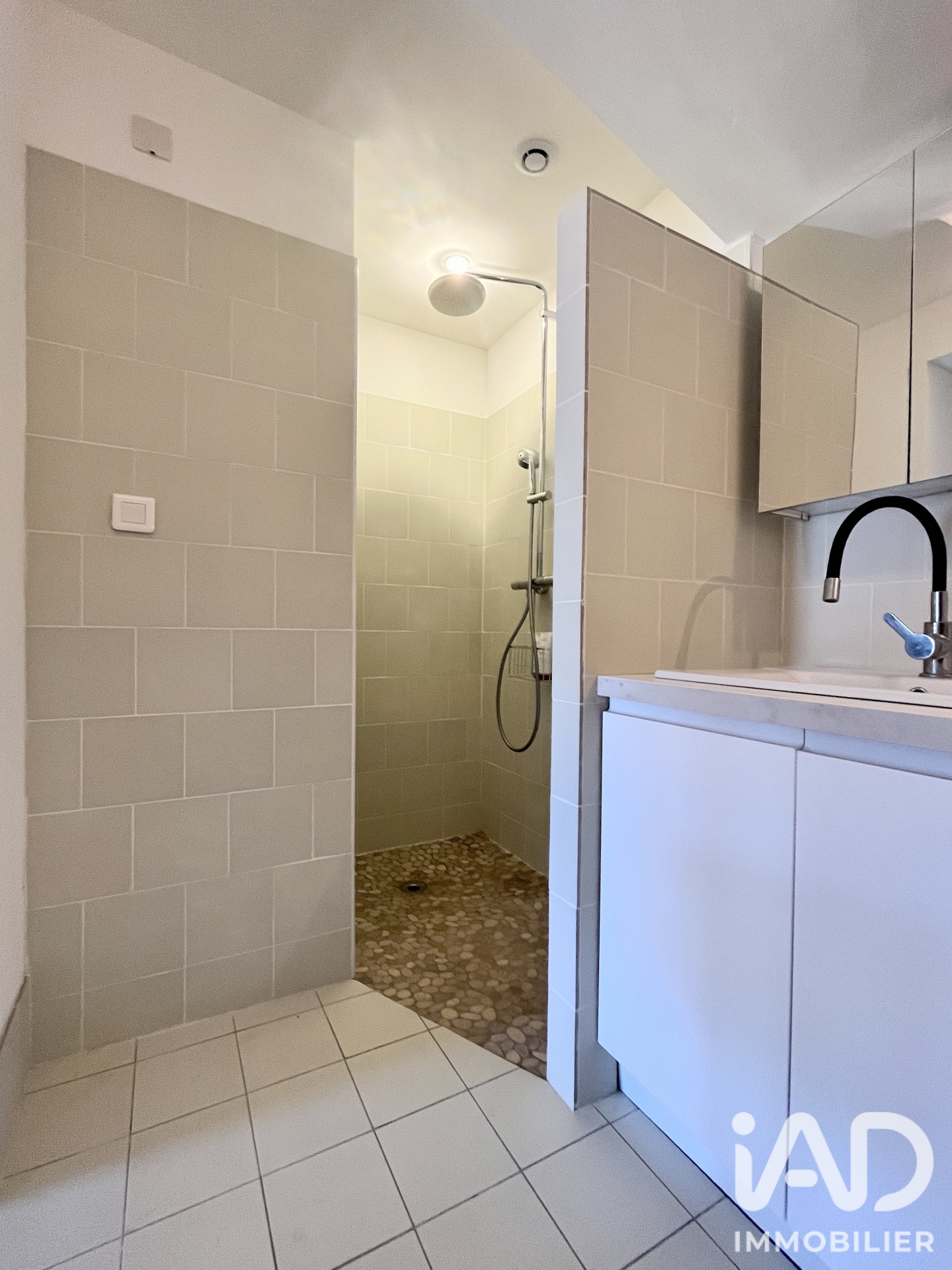 Vente maison à Juvignac (34990) : maison 3 pièces 110 m² - 2105303 — 7