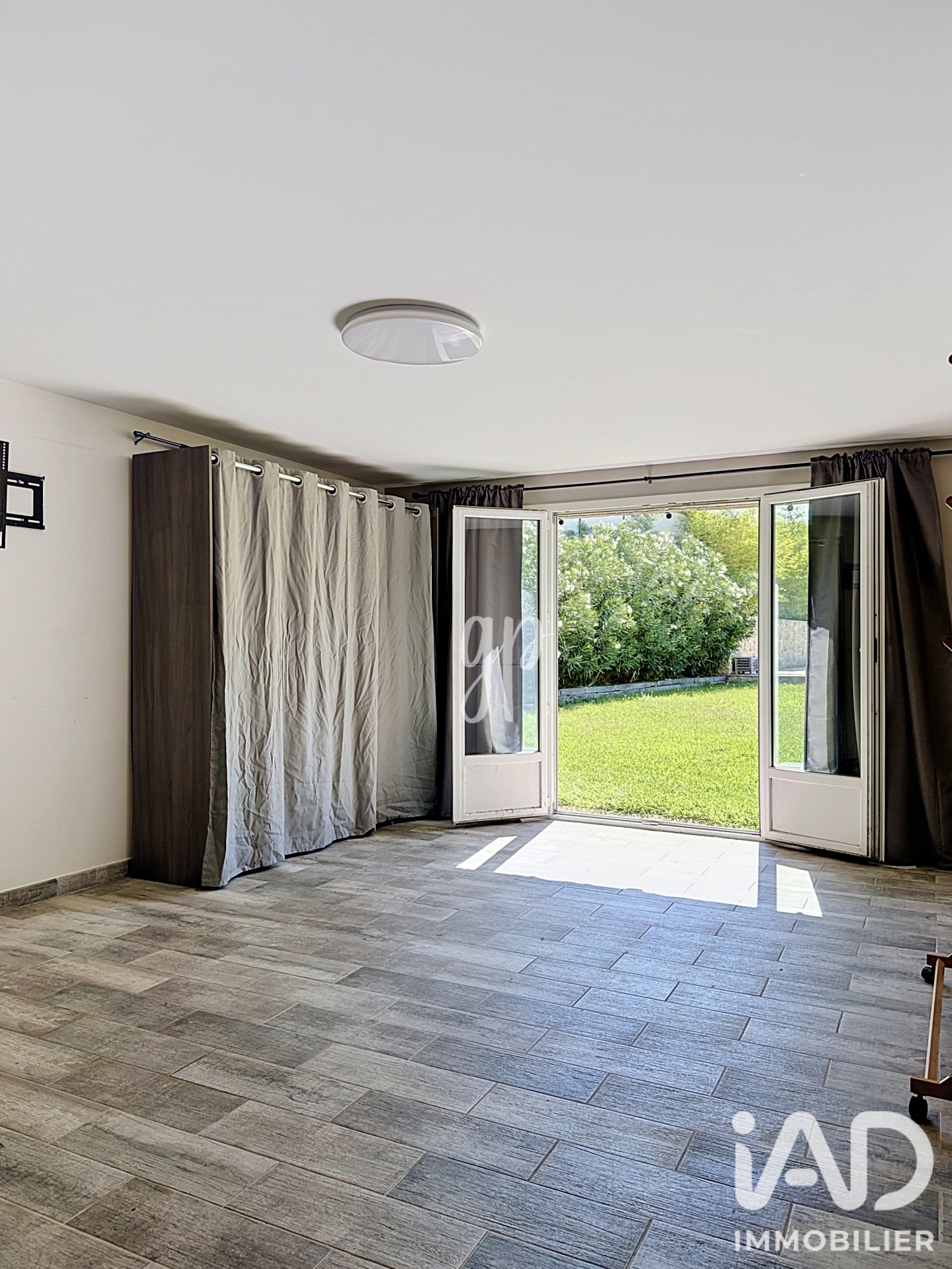 Vente maison à Lagnes (84800) : mas 7 pièces 173 m² - 2104722 — 9