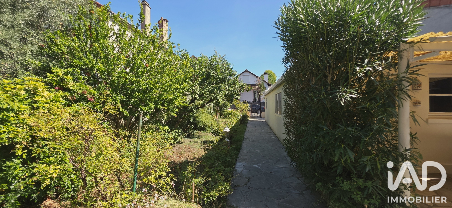Vente maison à Bondy (93140) : maison traditionnelle 7 pièces 178 m² - 2104344 — 25