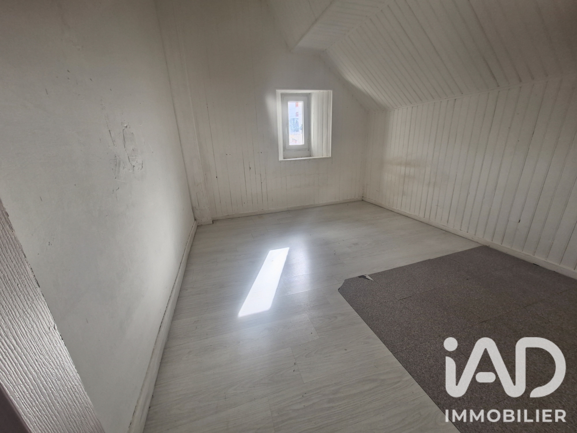 Vente maison à Romilly-sur-Seine (10100) : maison de ville 5 pièces 120 m² - 2105454 — 7