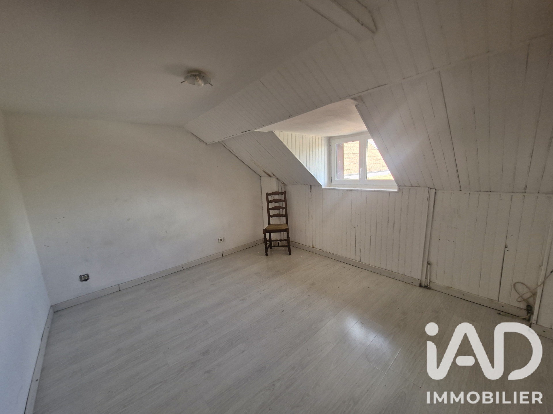 Vente maison à Romilly-sur-Seine (10100) : maison de ville 5 pièces 120 m² - 2105454 — 8