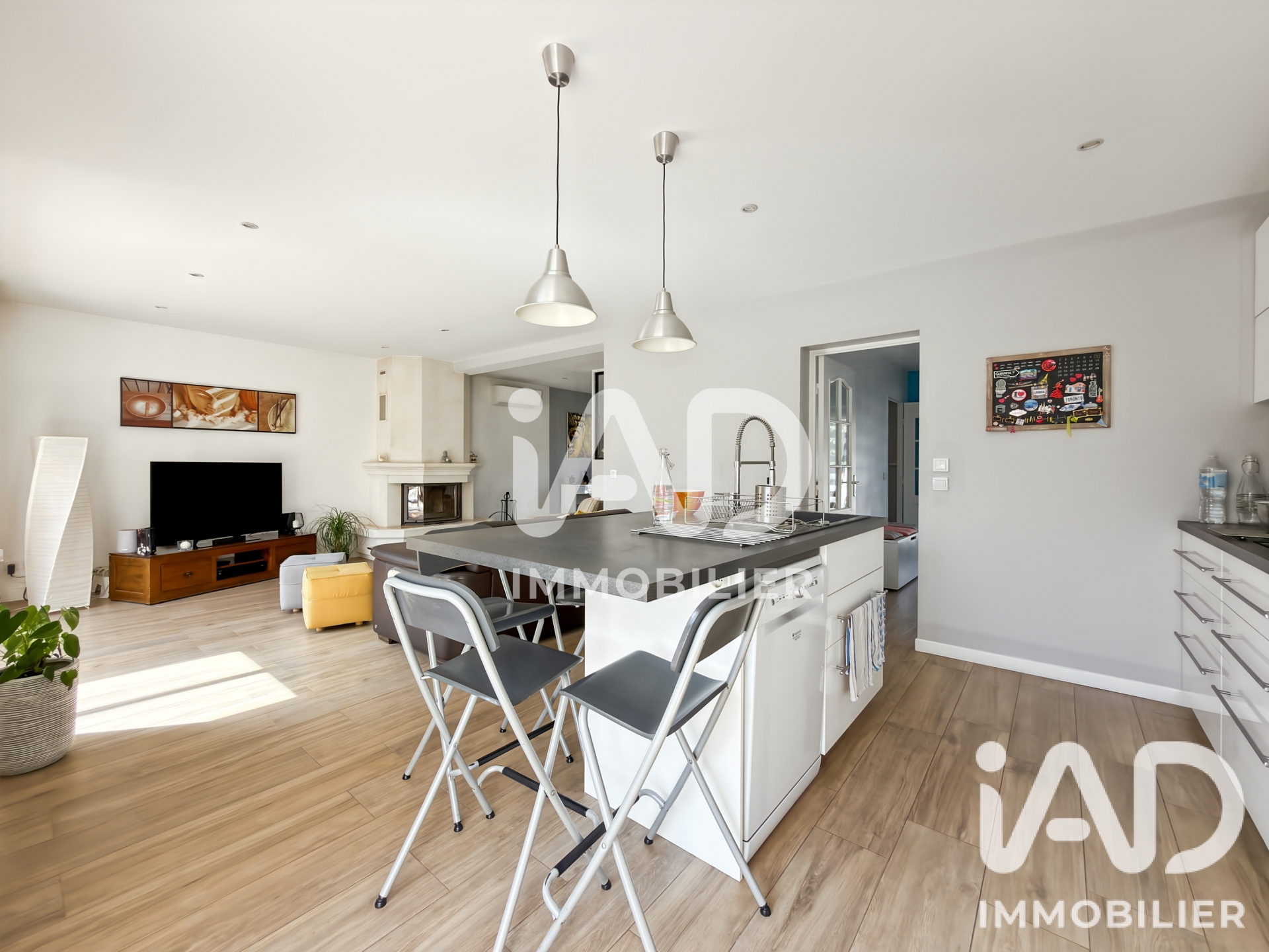 Vente maison à Chevry-Cossigny (77173) : maison traditionnelle 6 pièces 142 m² - 2103757 — 6
