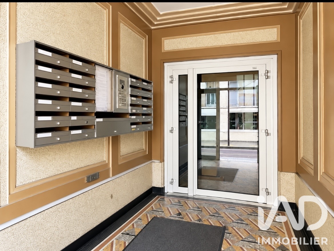 Vente appartement à Bourg-la-Reine (92340) : appartement 4 pièces 83 m² - 2104784 — 9