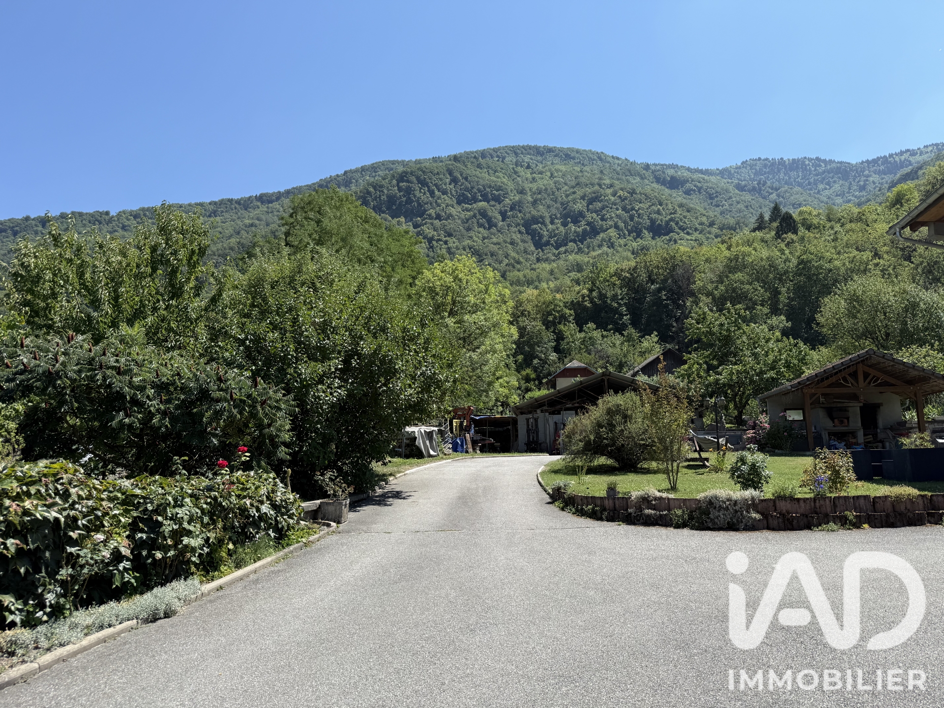 Vente maison à Bourgneuf (73390) : maison 5 pièces 216 m² - 2099677 — 8