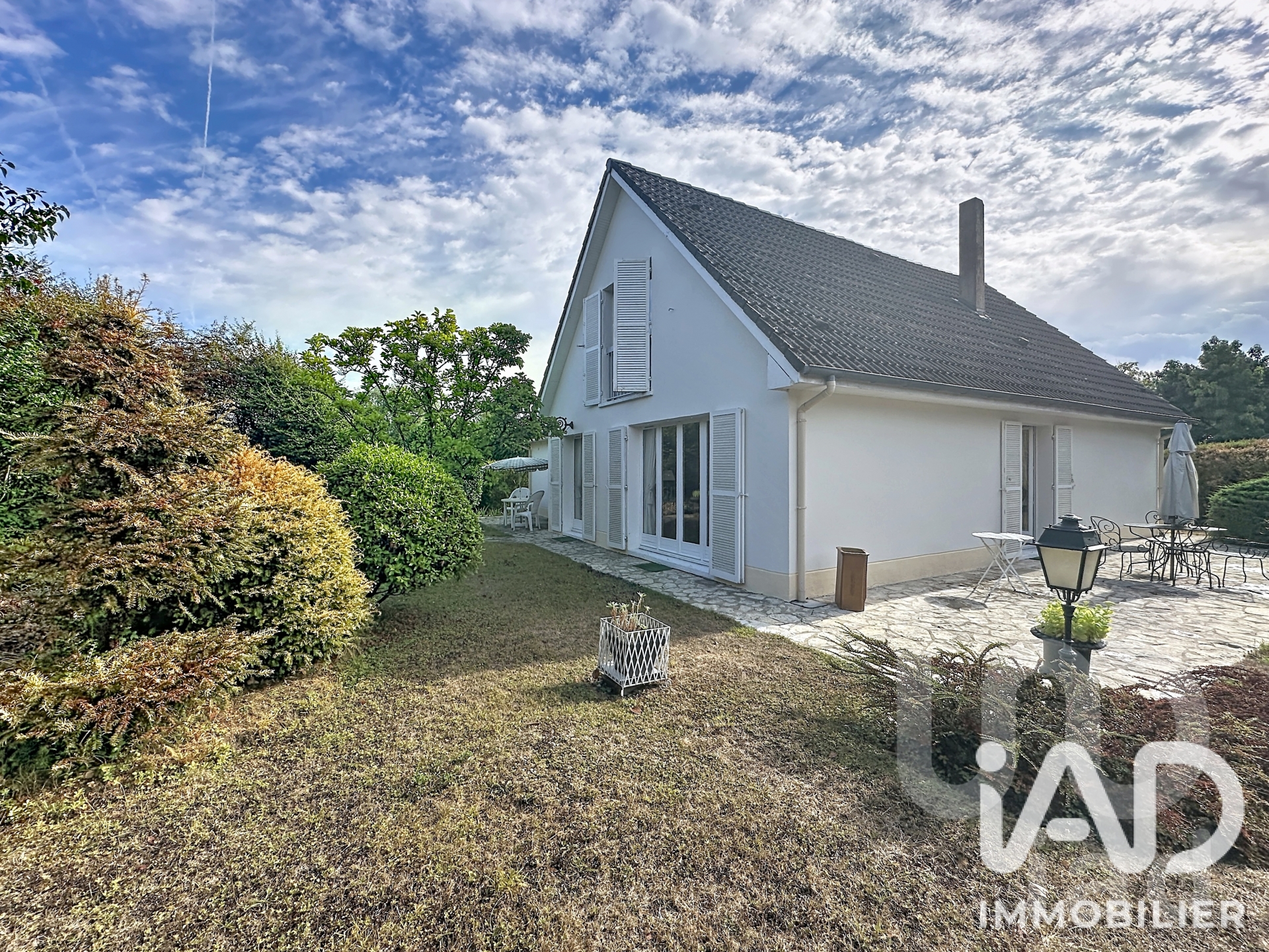 Maison à vendre à Rubelles — 448 000 € — IAD France