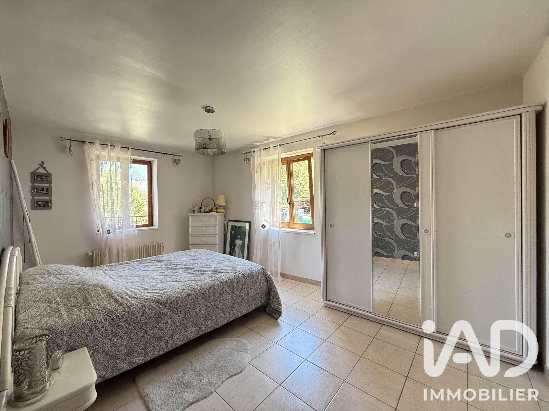 Vente maison à Bourgneuf (73390) : maison 5 pièces 216 m² - 2099677 — 20