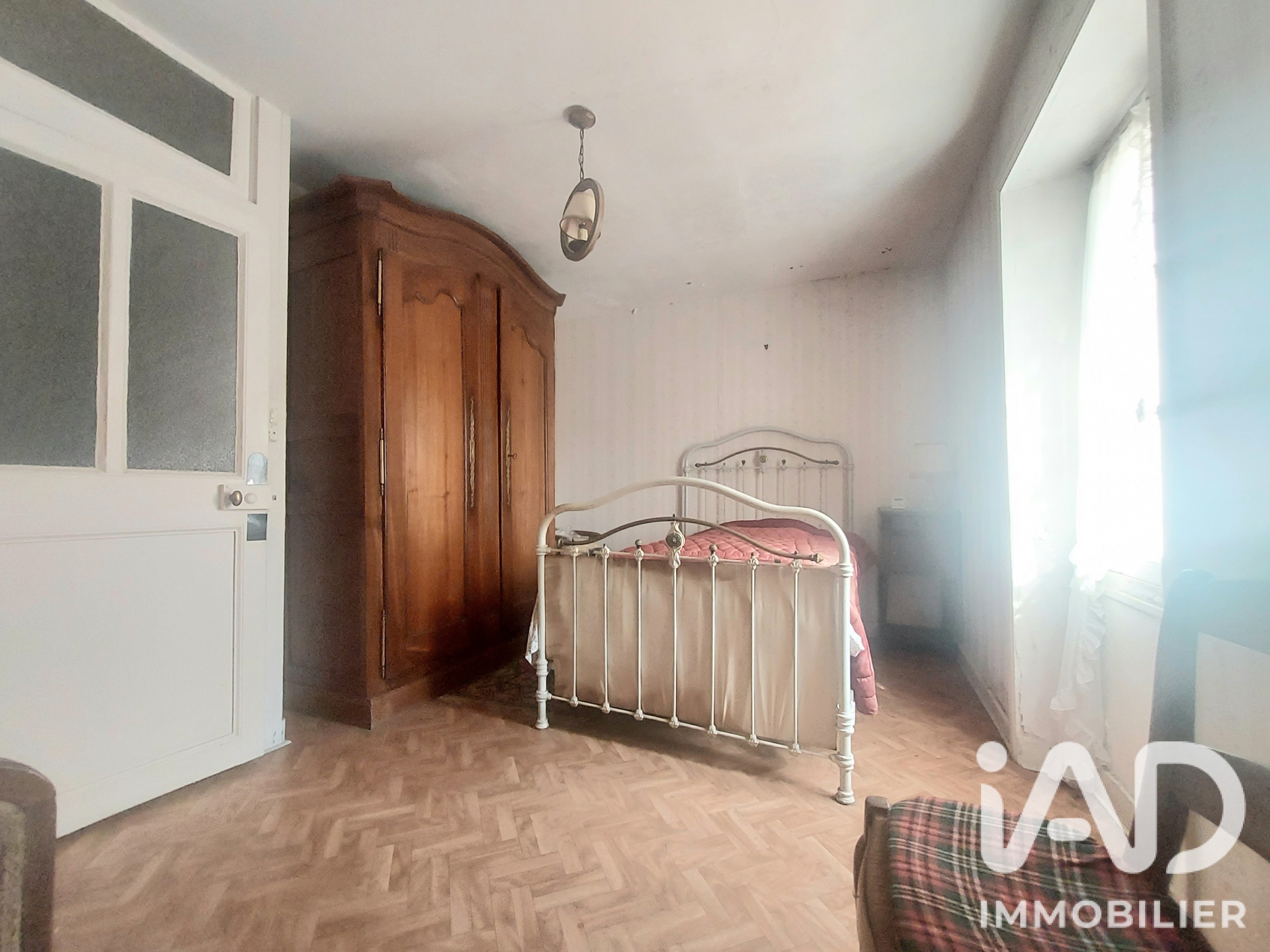 Vente maison à Orée d'Anjou (49530) : maison de village 7 pièces 195 m² - 2100246 — 15