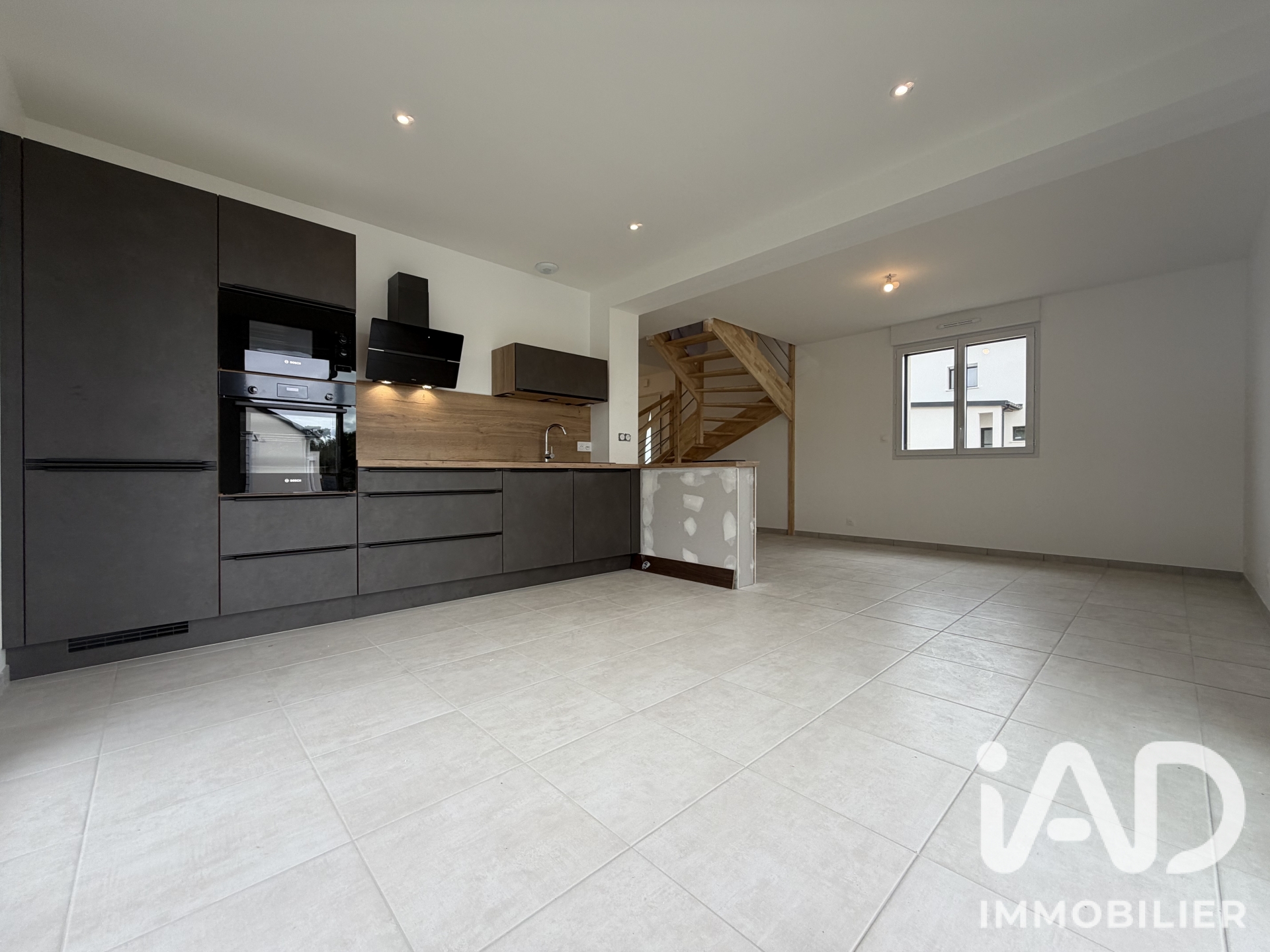 Vente maison à Saint-Évarzec (29170) : maison traditionnelle 5 pièces 93 m² - 2105391 — 7