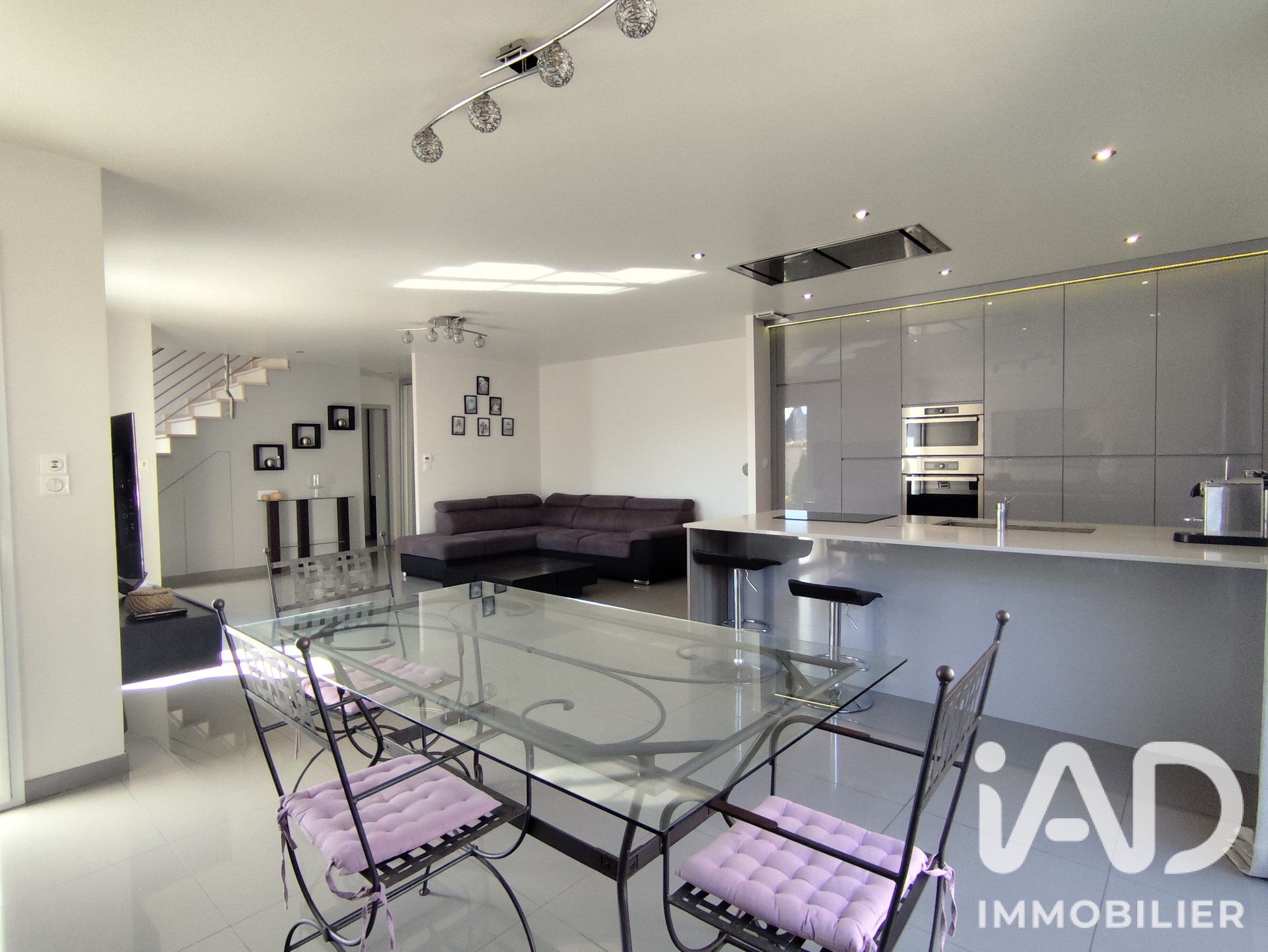 Vente maison à La Chapelle-Saint-Mesmin (45380) : maison 5 pièces 116 m² - 2102916 — 7