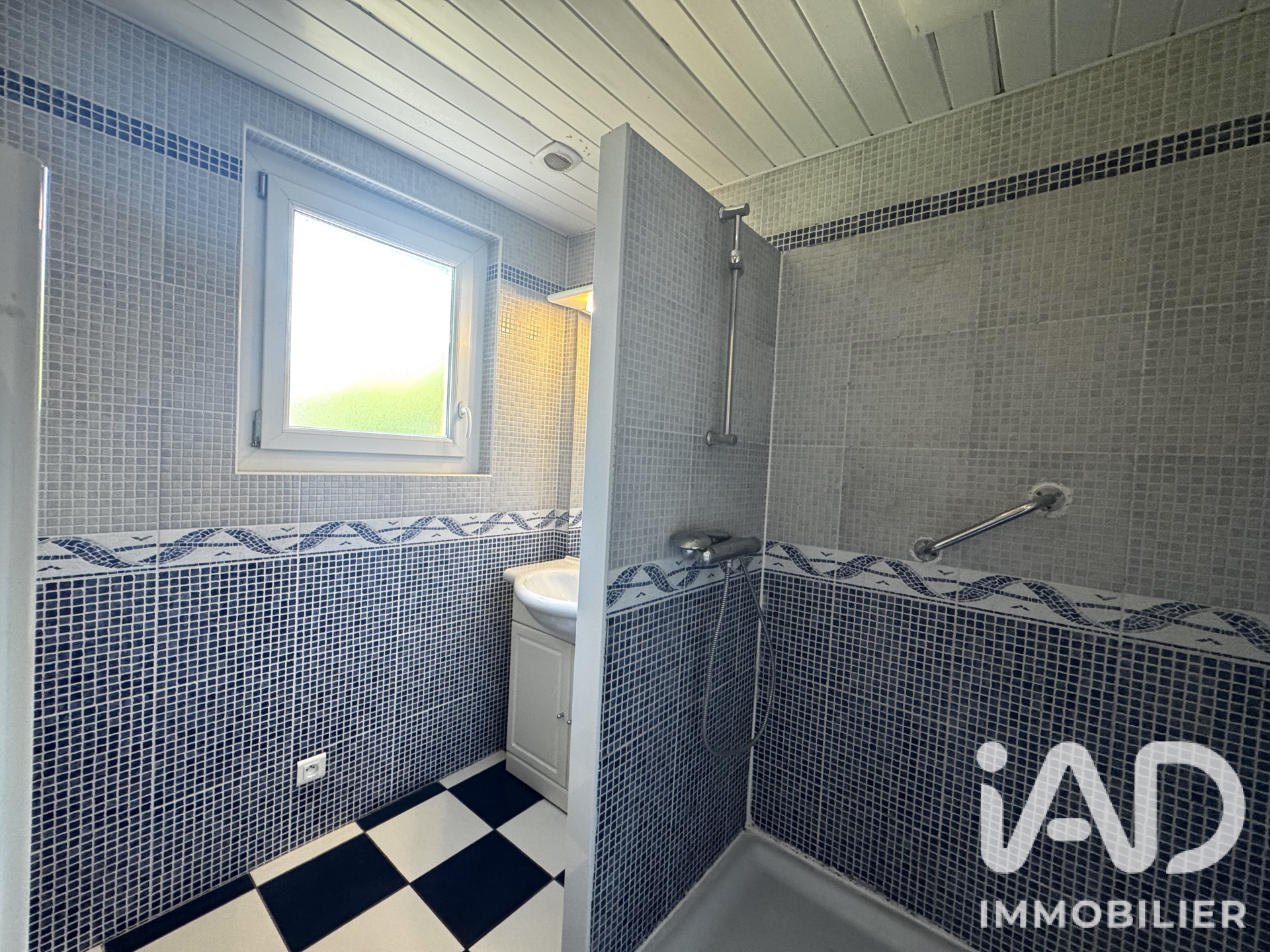 Vente maison à Saint-Vincent-de-Paul (33440) : maison 5 pièces 107 m² - 2105769 — 7