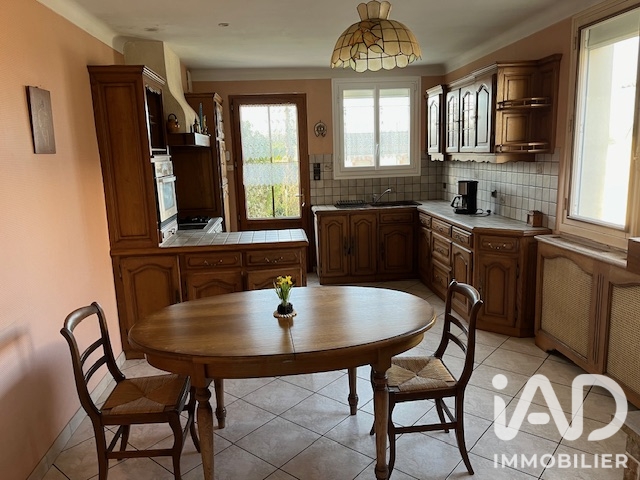 Vente maison à Chauché (85140) : maison traditionnelle 7 pièces 145 m² - 2105321 — 8