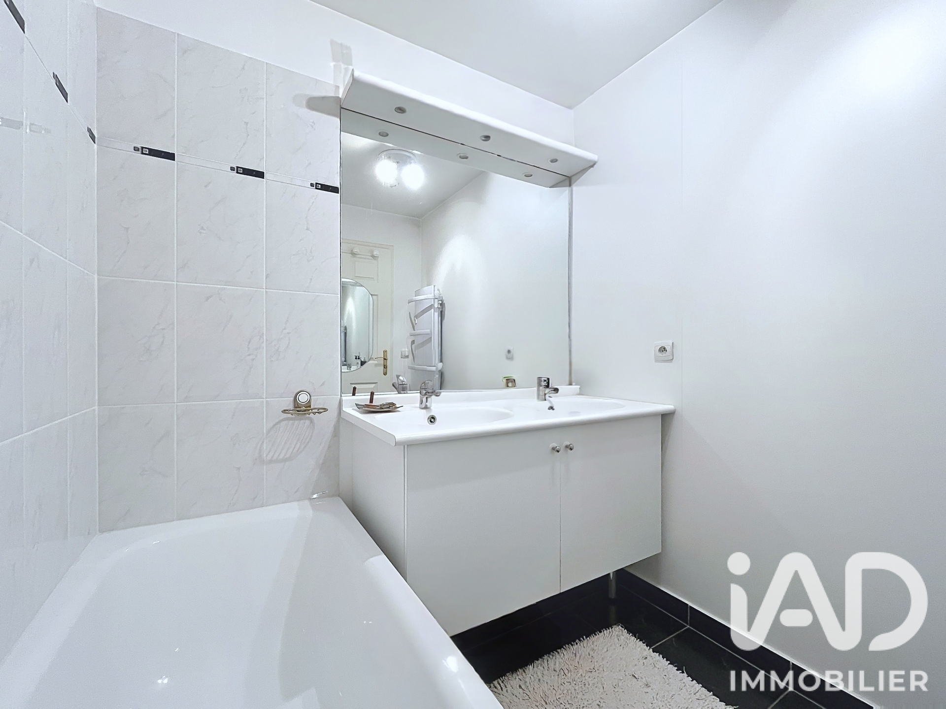 Vente appartement à Émerainville (77184) : appartement 4 pièces 101 m² - 2105796 — 9