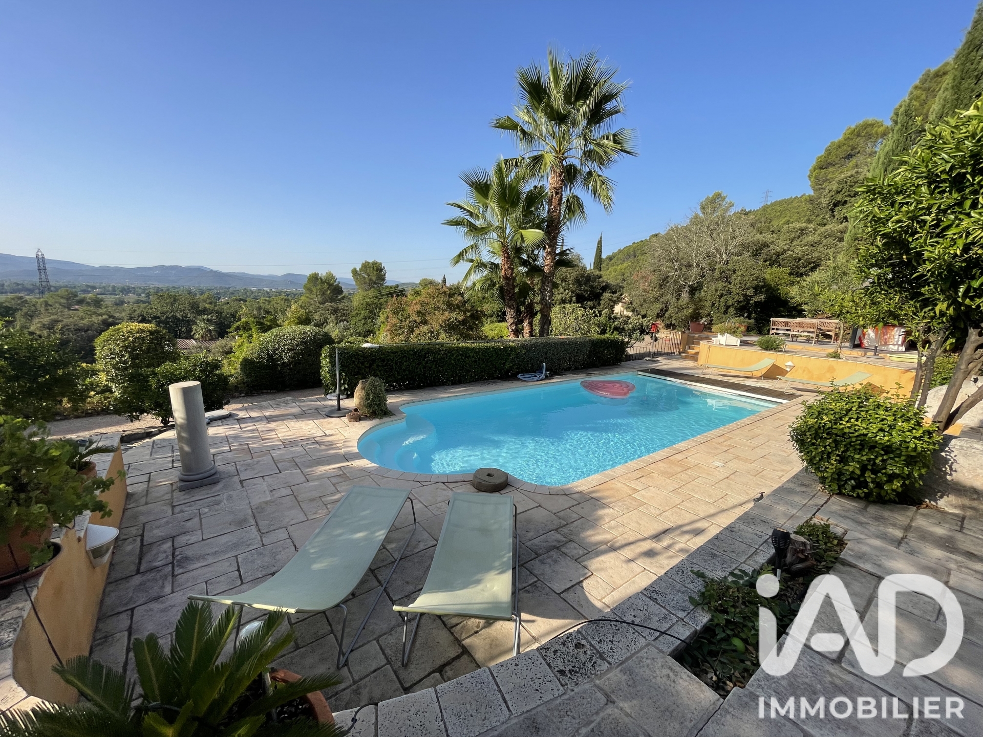 Vente maison à La Motte (83920) : mas 6 pièces 240 m² - 2106068 — 22