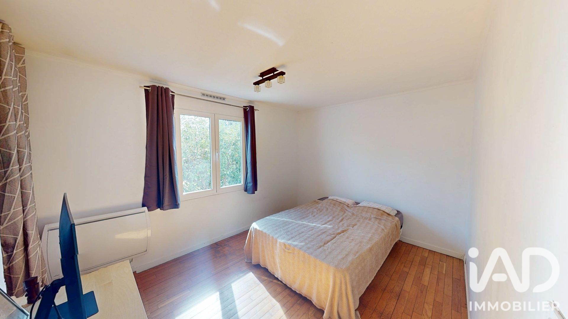 Vente maison à Vulaines-sur-Seine (77870) : maison 6 pièces 120 m² - 2103550 — 10