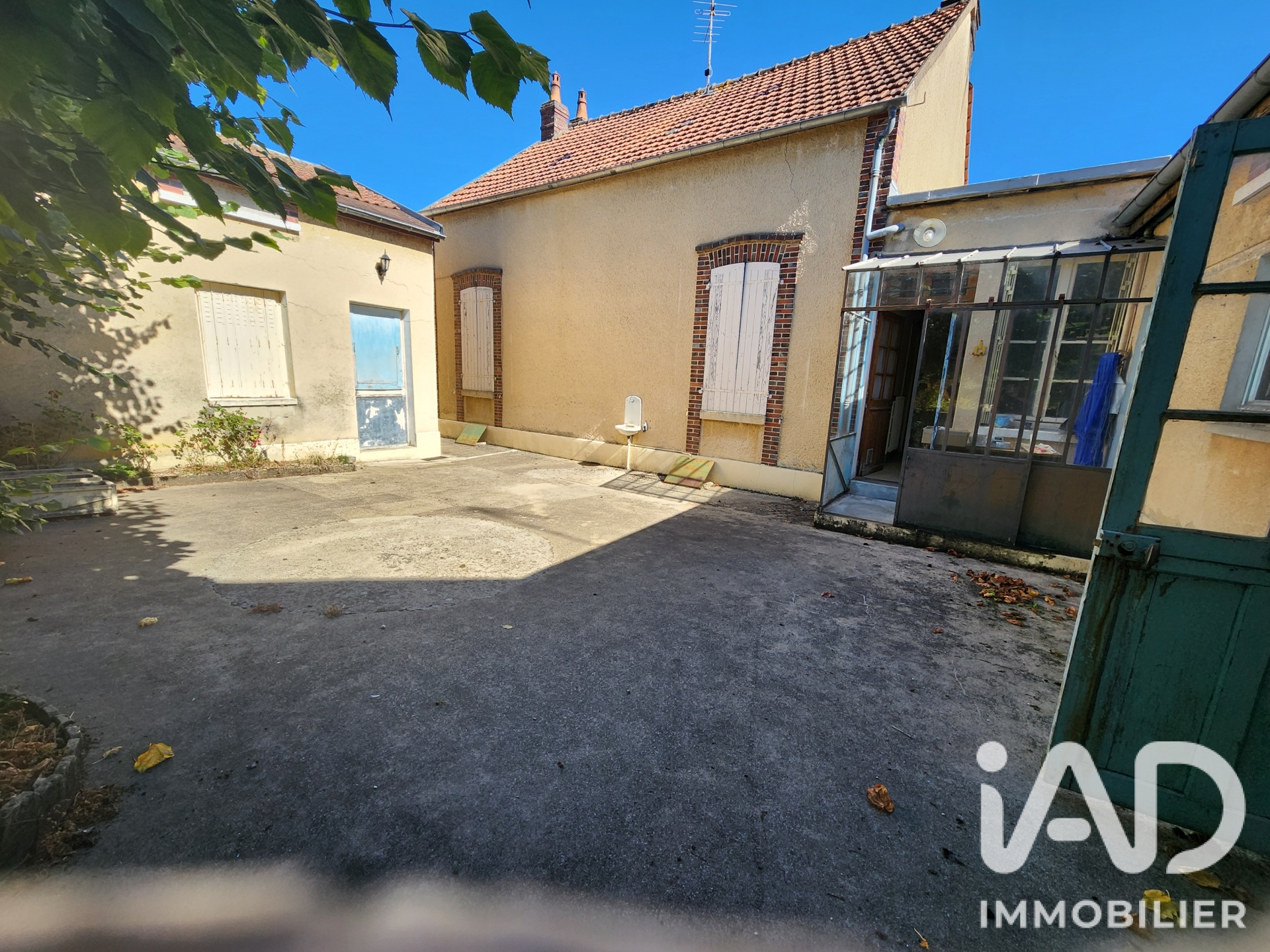 Vente maison à Saint-Florentin (89600) : maison de ville 5 pièces 105 m² - 2104941 — 7