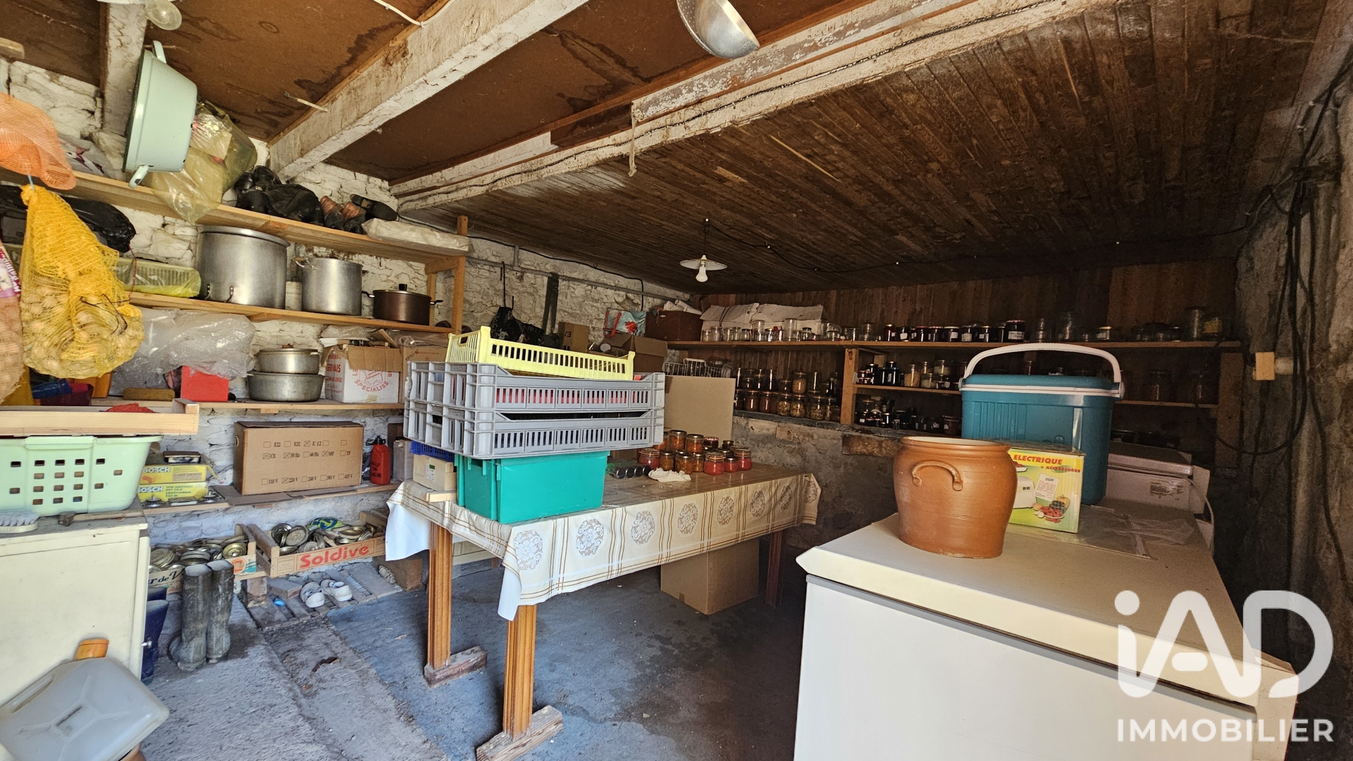 Vente maison à Charmé (16140) : maison de village 5 pièces 101 m² - 2105160 — 16