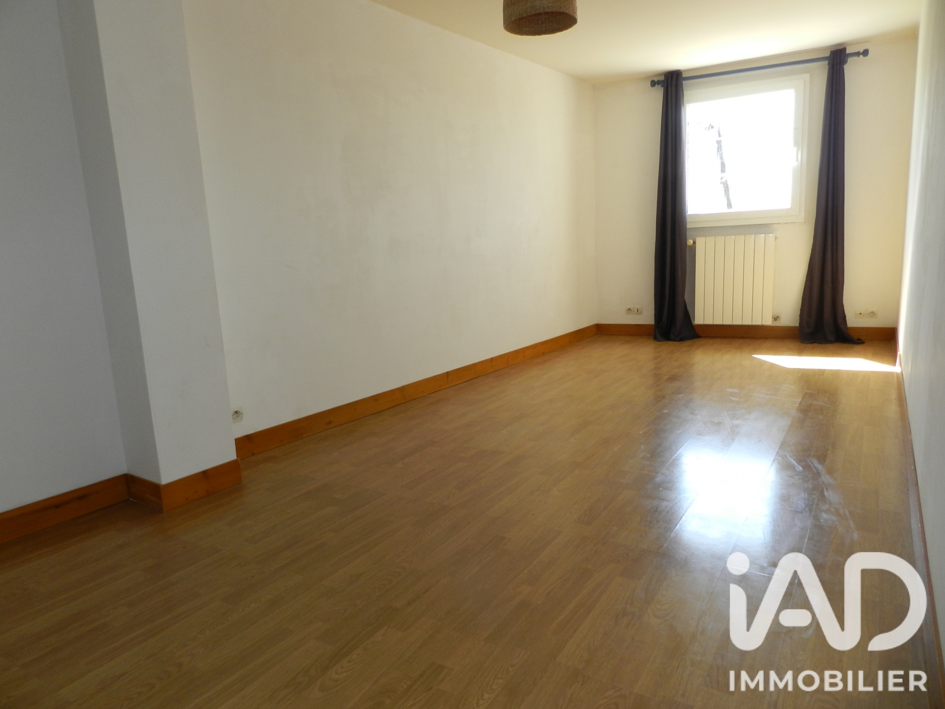 Vente maison à Lassay-les-Châteaux (53110) : maison de village 5 pièces 120 m² - 2109522 — 7