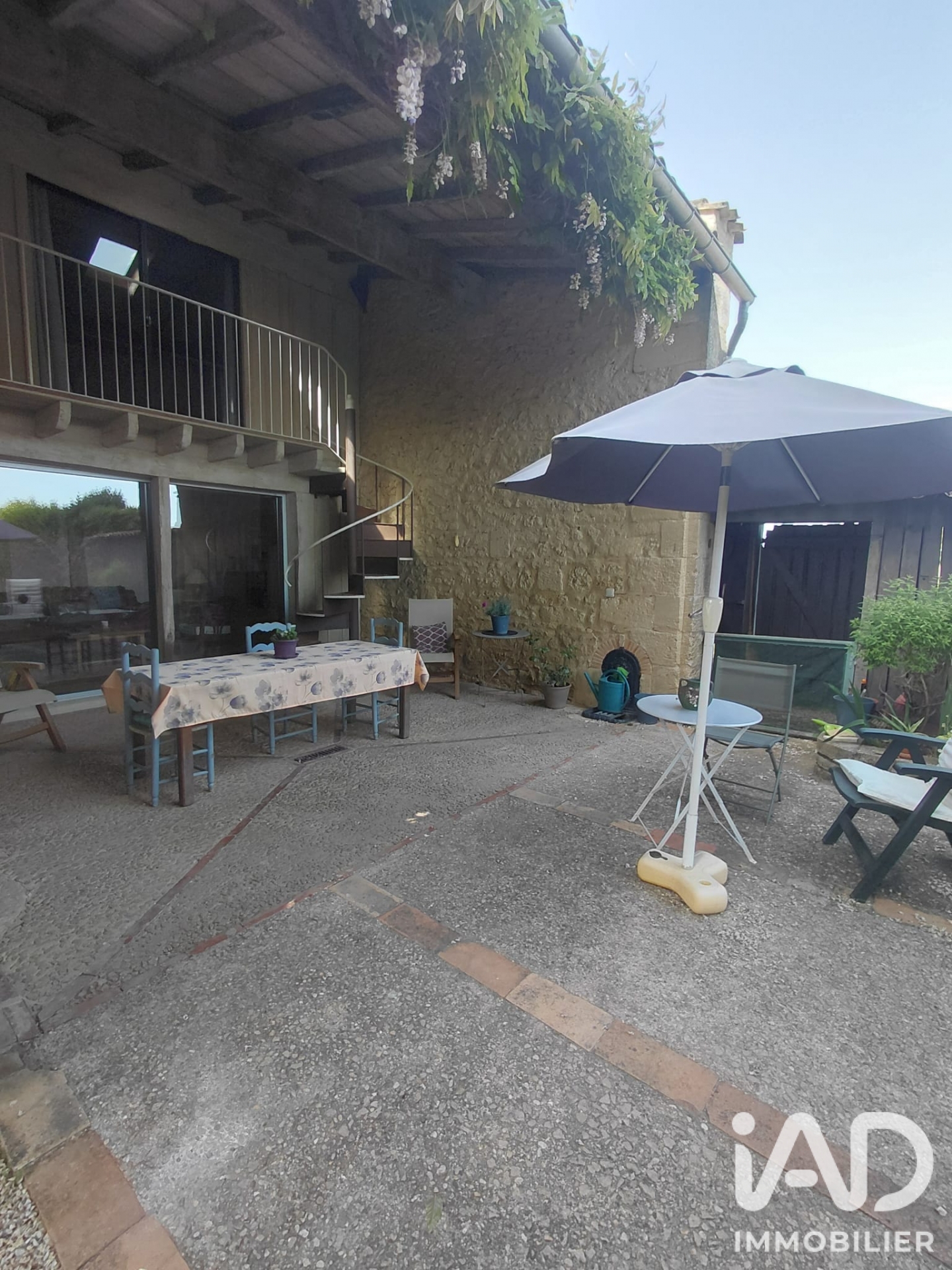 Vente maison à Saint-Quentin-de-Baron (33750) : longère 10 pièces 280 m² - 2105295 — 5