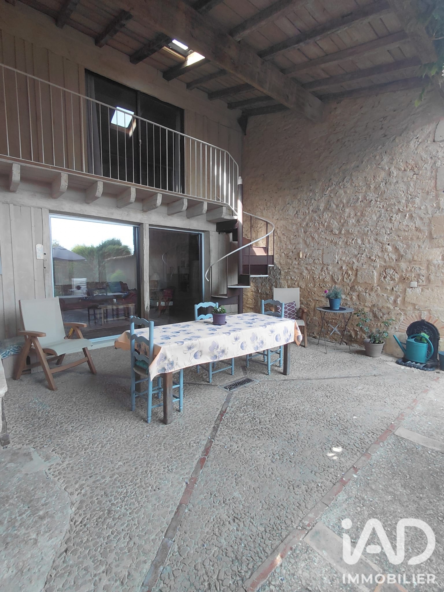 Vente maison à Saint-Quentin-de-Baron (33750) : longère 10 pièces 280 m² - 2105295 — 6