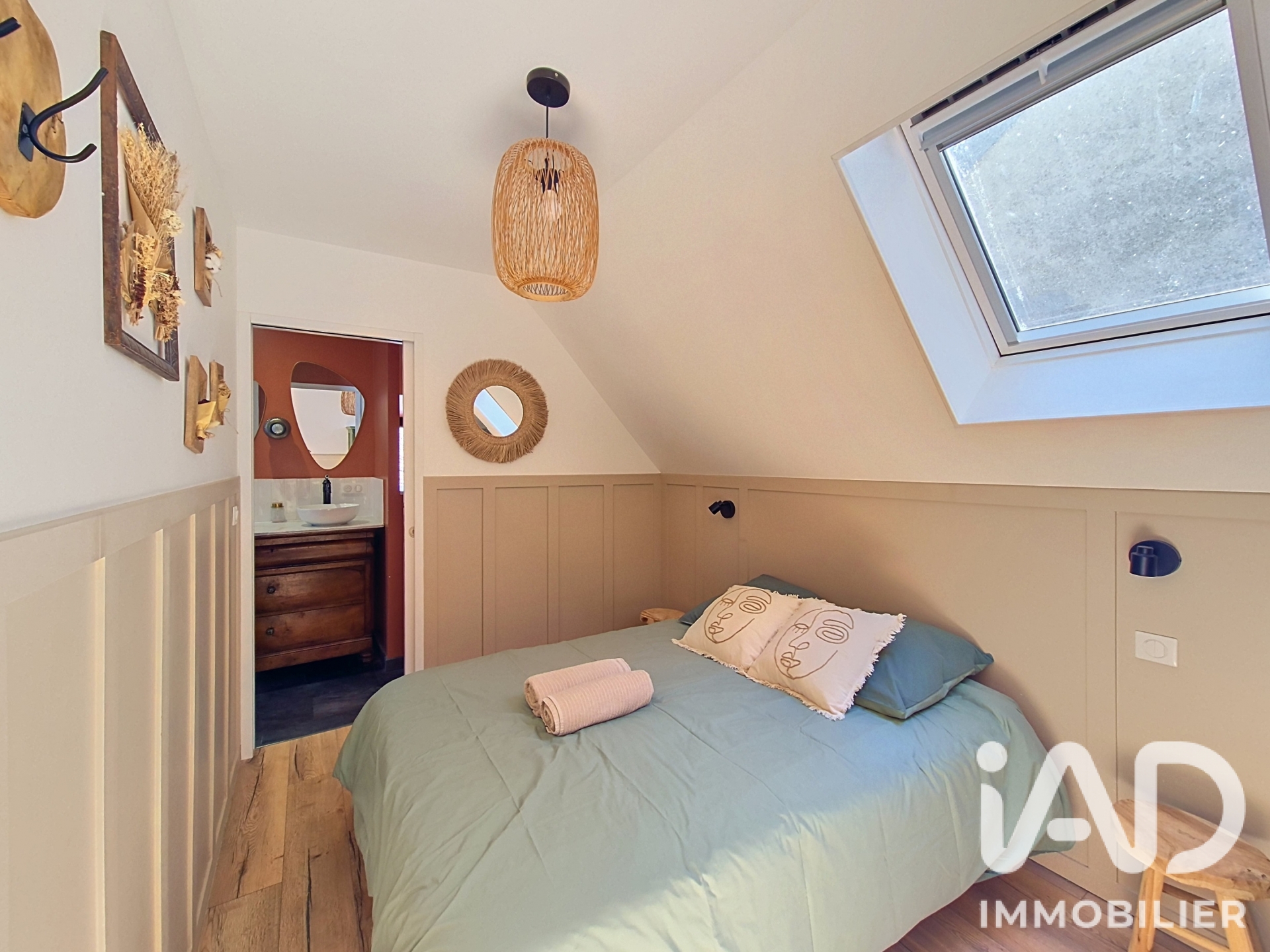 Vente maison à Besse-et-Saint-Anastaise (63610) : maison de village 7 pièces 110 m² - 2081079 — 16