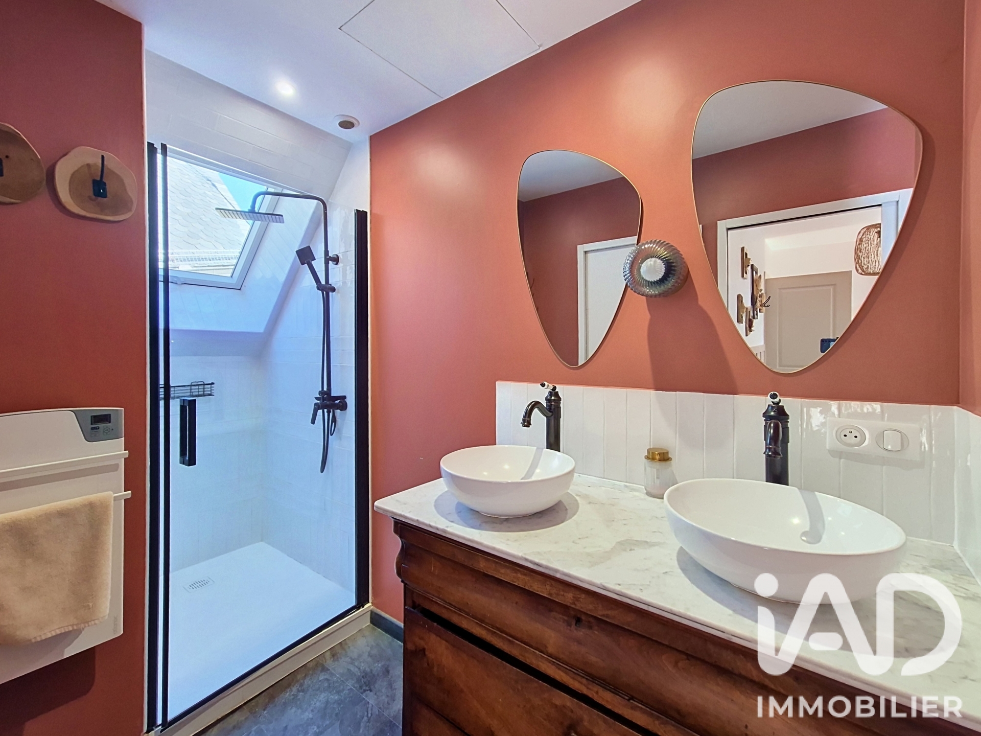 Vente maison à Besse-et-Saint-Anastaise (63610) : maison de village 7 pièces 110 m² - 2081079 — 17