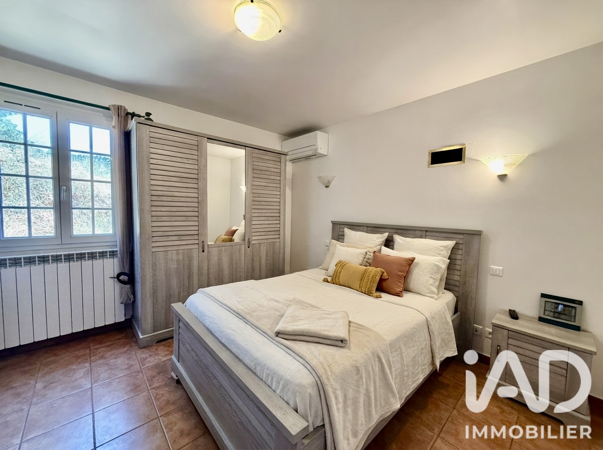 Vente maison à Collobrières (83610) : maison 6 pièces 155 m² - 2106251 — 7