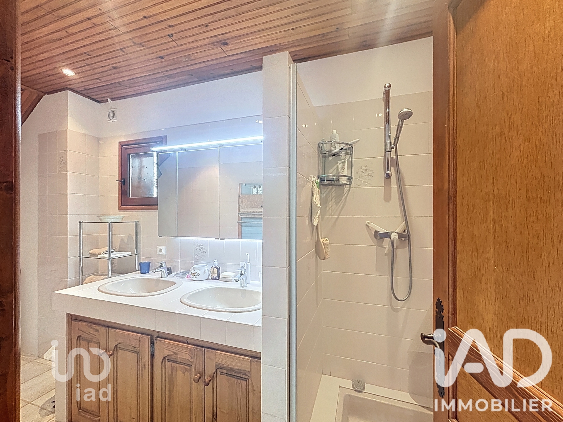 Vente maison à Saint-Martin-Vésubie (06450) : châlet 3 pièces 95 m² - 2109586 — 16