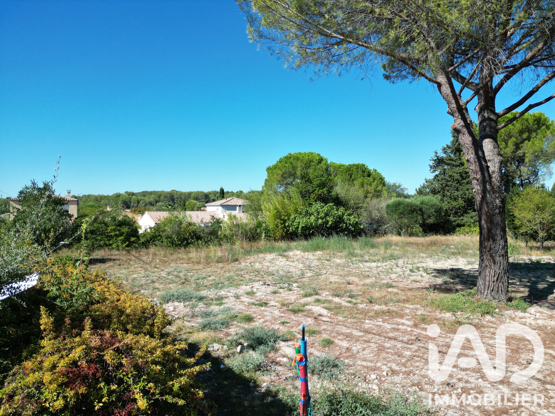 Terrain à vendre à Sussargues — 200 000 € — IAD France