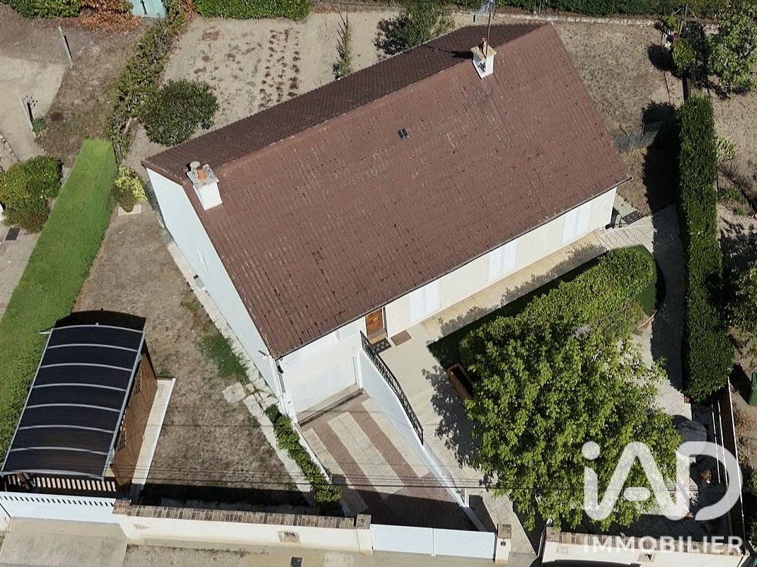 Vente maison à Yzeure (03400) : maison traditionnelle 4 pièces 107 m² - 2101801 — 4