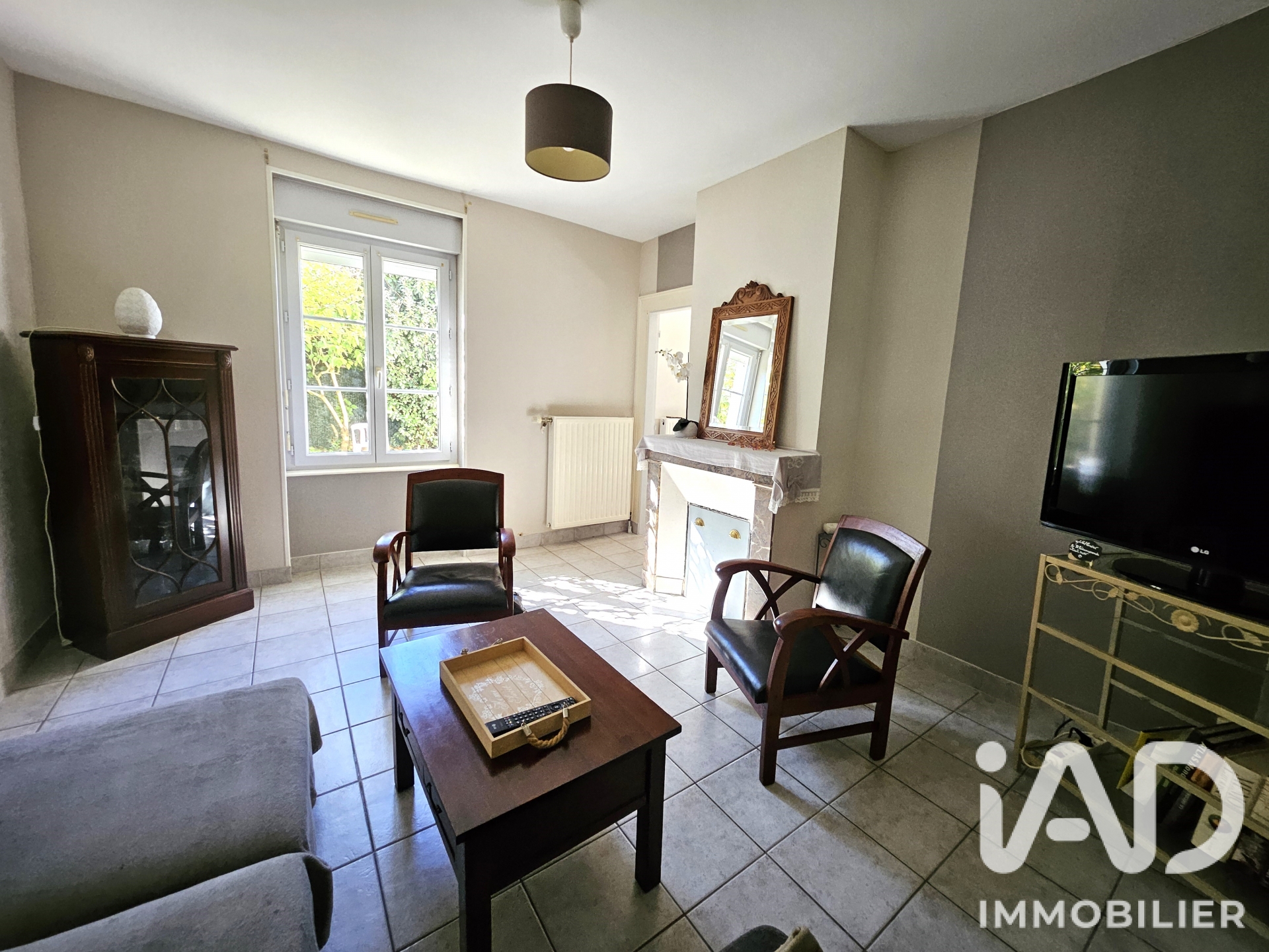 Vente maison à Veuzain-sur-Loire (41150) : maison de village 5 pièces 110 m² - 2100798 — 5