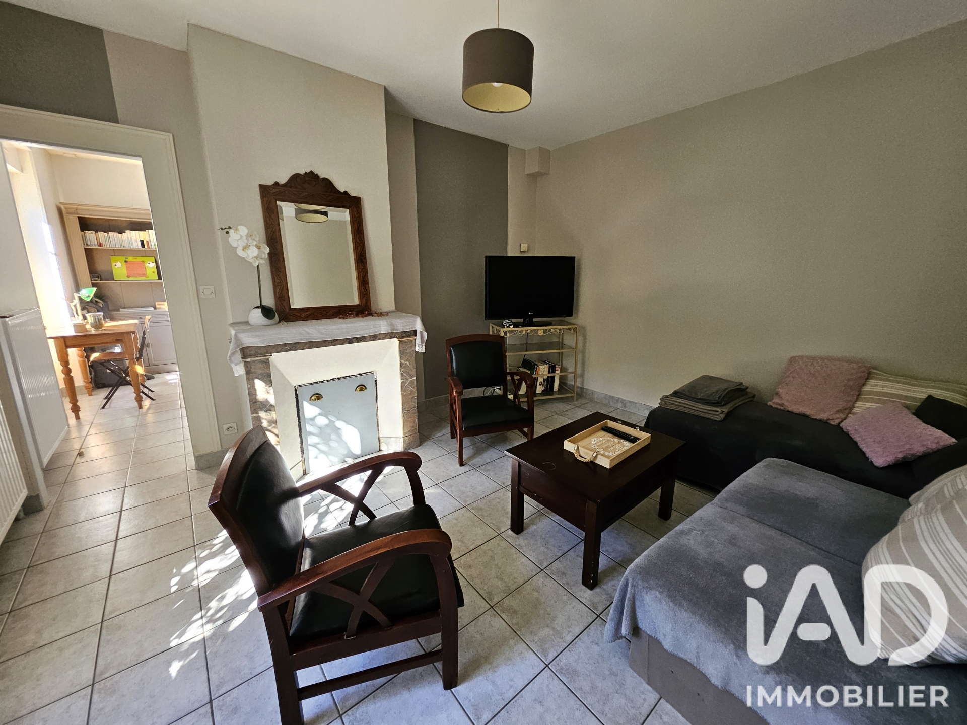 Vente maison à Veuzain-sur-Loire (41150) : maison de village 5 pièces 110 m² - 2100798 — 6