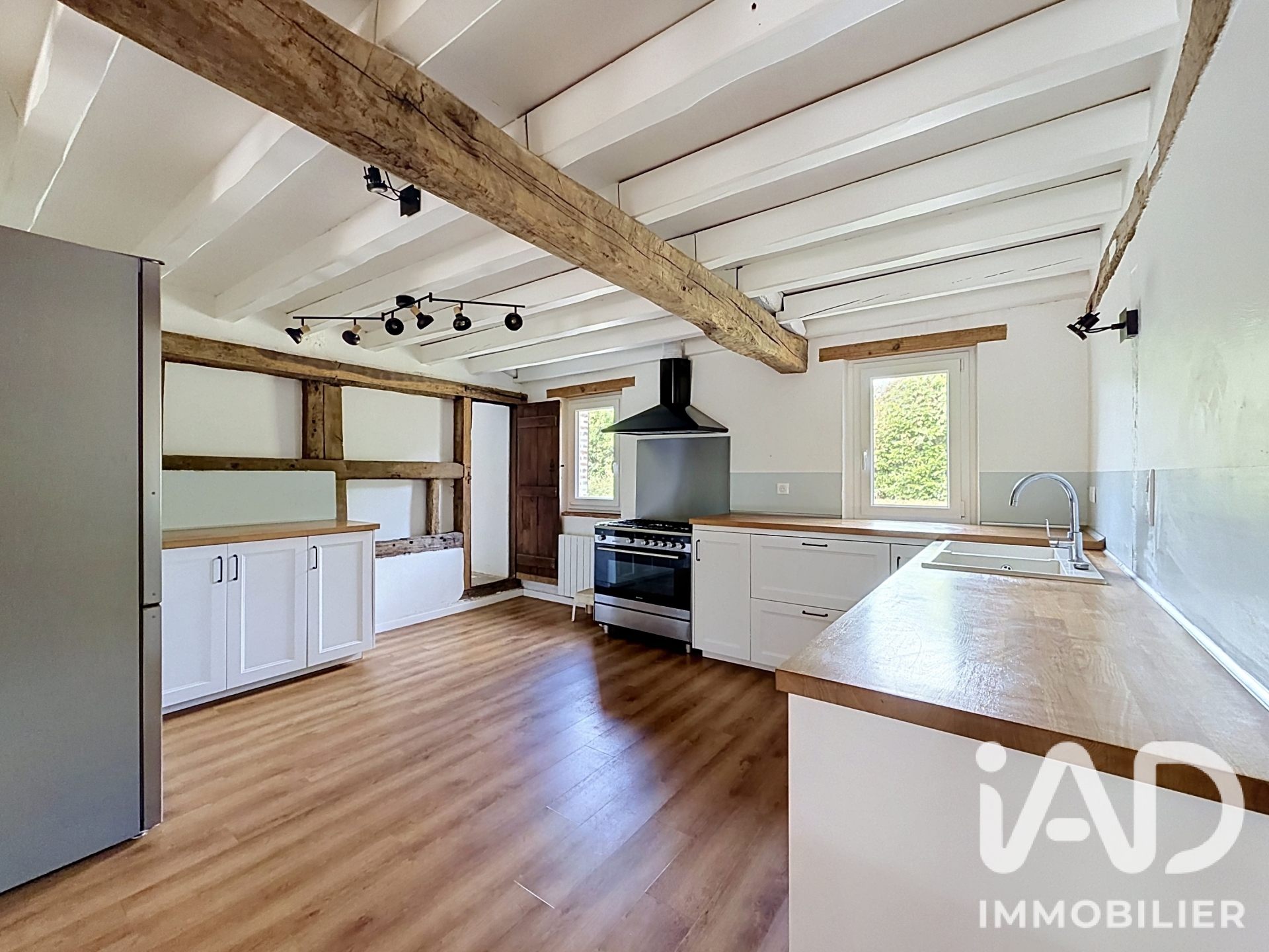 Vente maison à Saint-Sever (40500) : maison traditionnelle 6 pièces 159 m² - 2106476 — 7