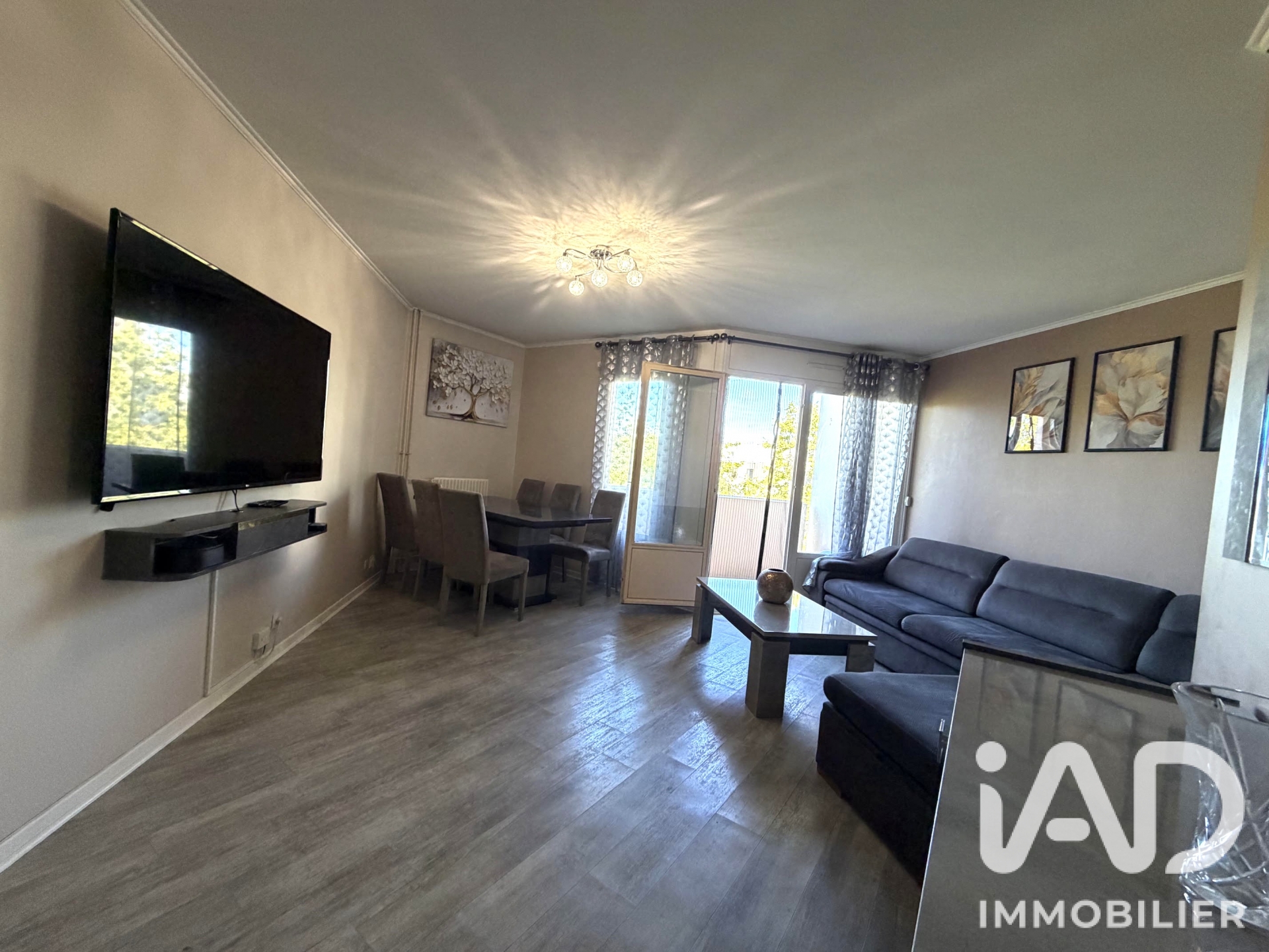 Appartement à vendre à Éragny — 200 000 € — IAD France