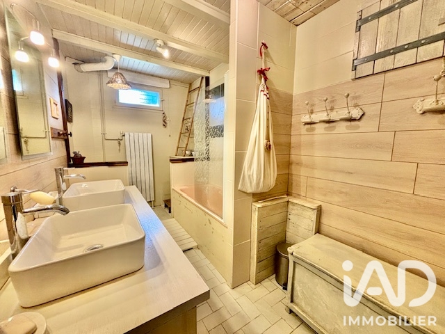 Vente maison à Le Tuzan (33125) : maison 8 pièces 200 m² - 2106436 — 4