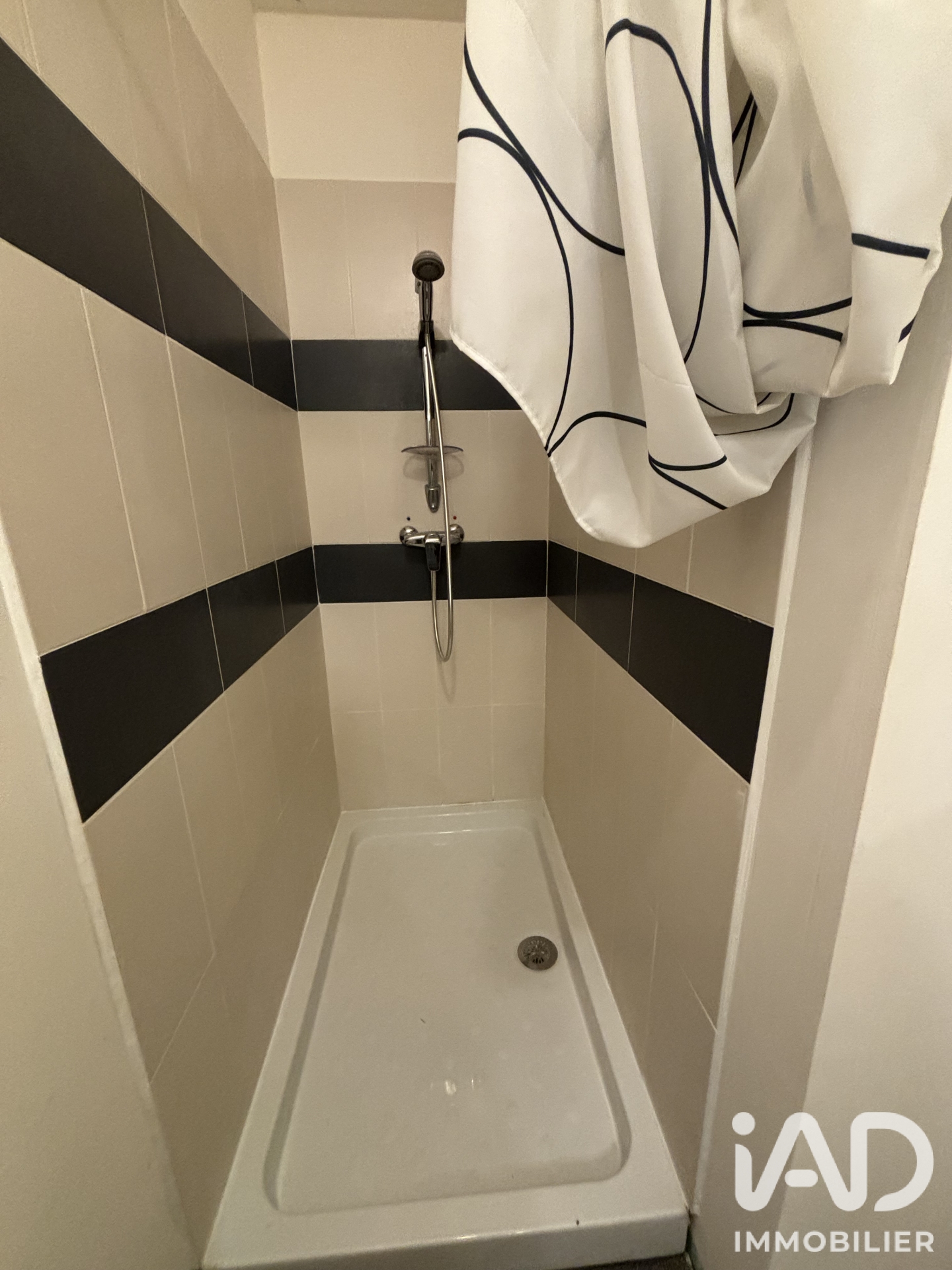 Vente maison à Le Tuzan (33125) : maison 8 pièces 200 m² - 2106436 — 15