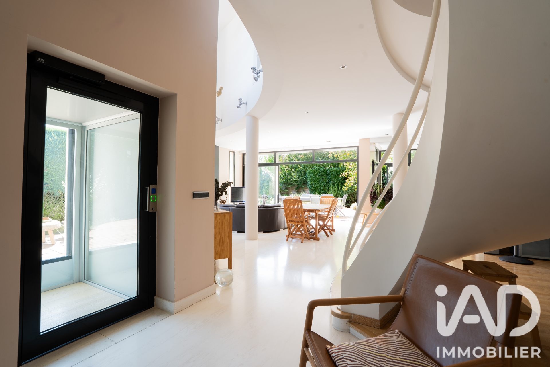 Vente maison à Orsay (91400) : maison d'architecte 8 pièces 250 m² - 2106249 — 8
