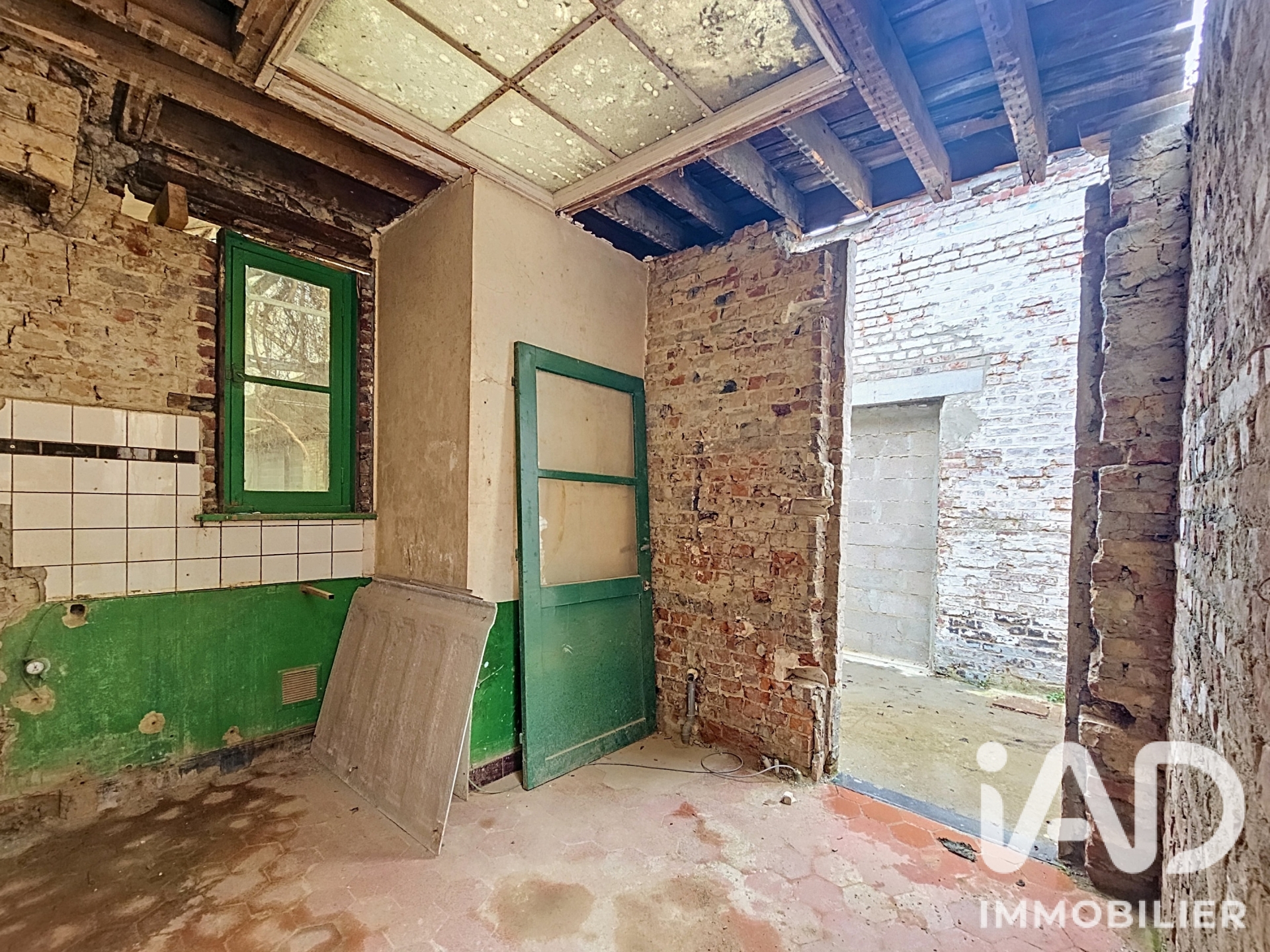 Vente maison à Lille (59160) : maison de ville 6 pièces 187 m² - 2106771 — 7
